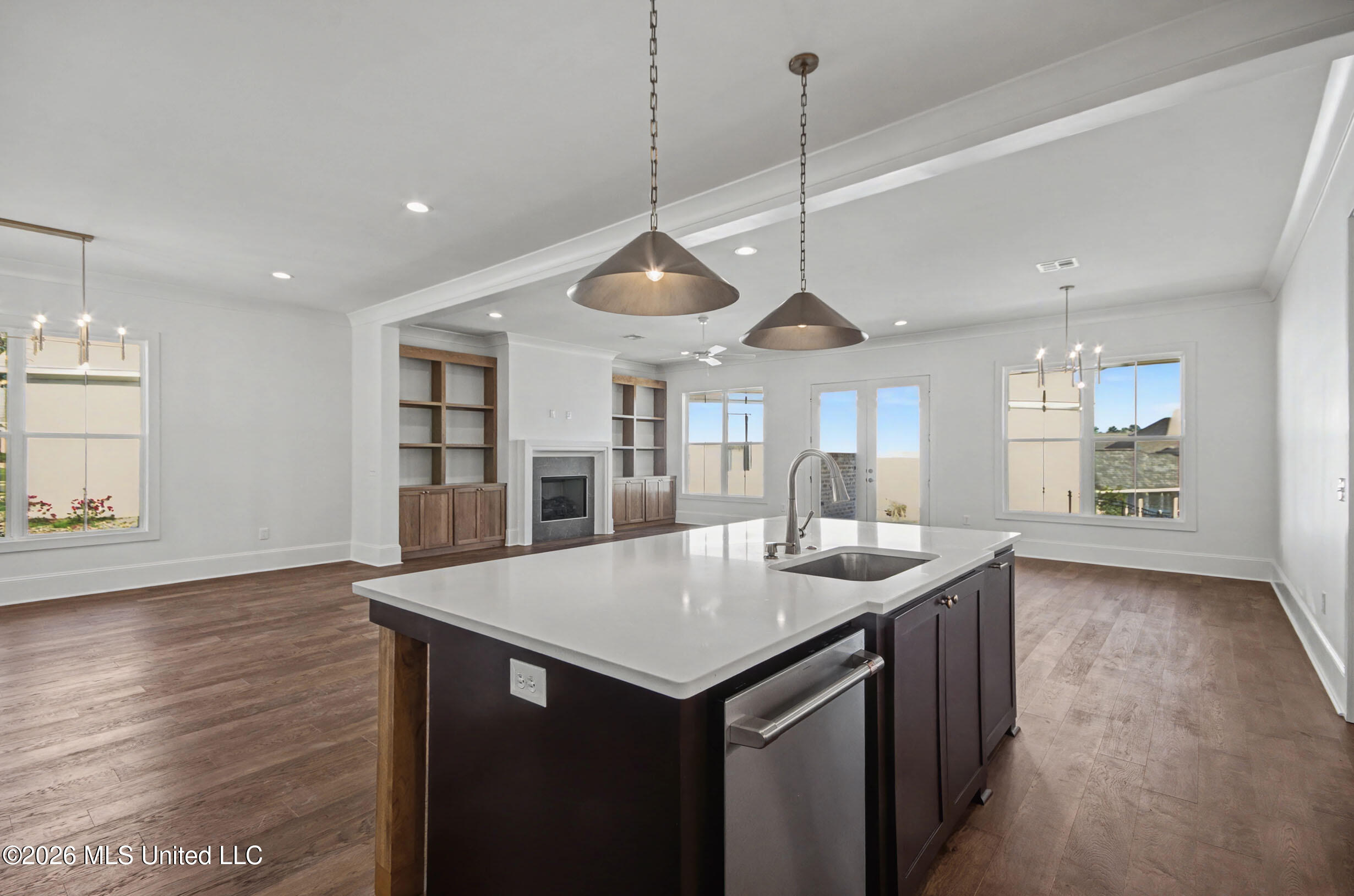 106 Heron'S Bay Circle