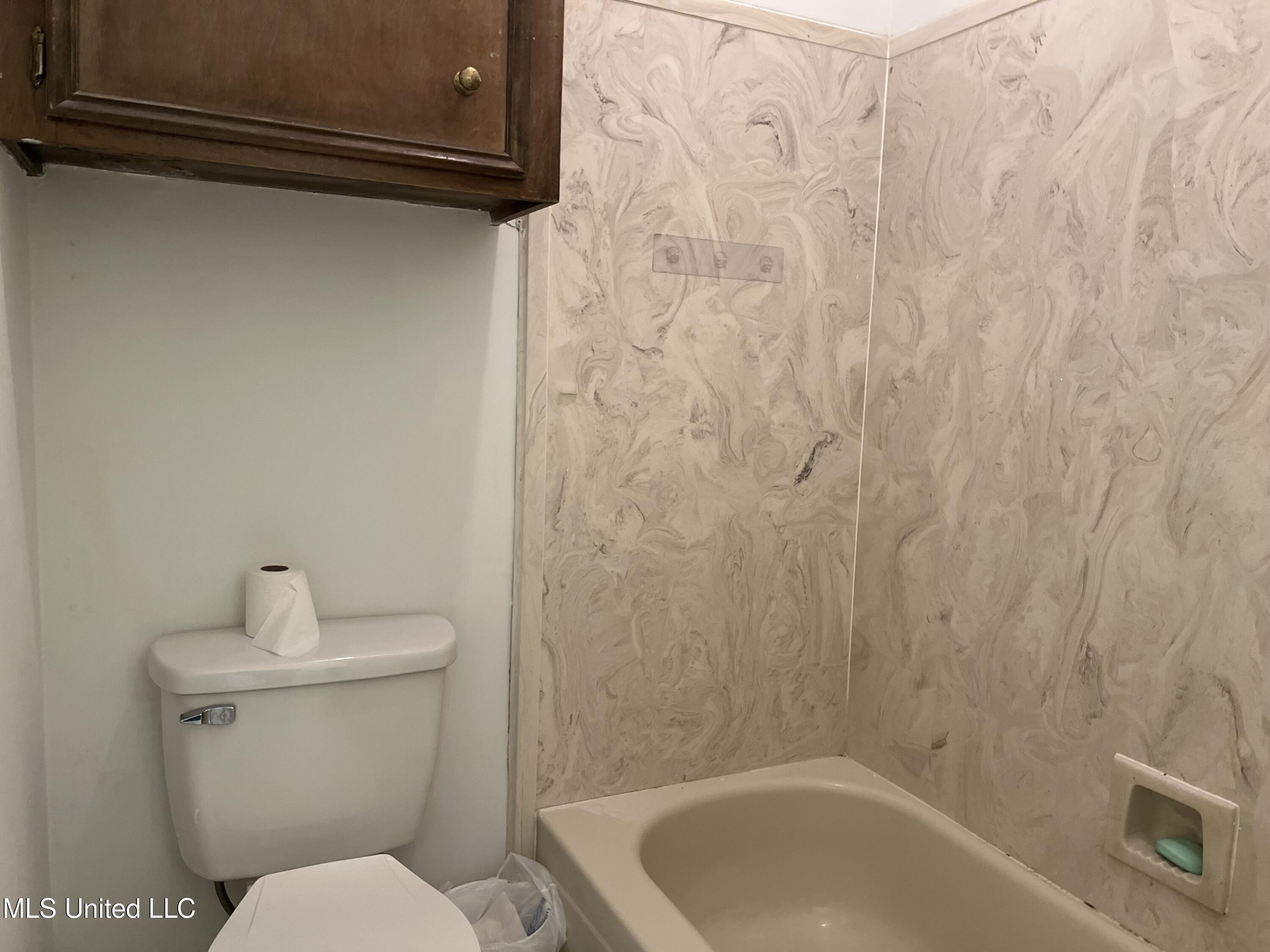 646 Bryceland Boulevard