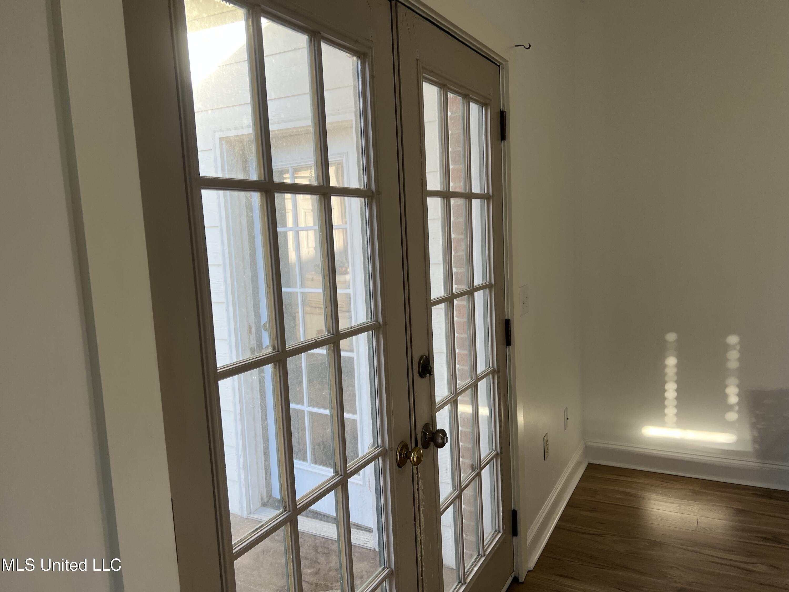 646 Bryceland Boulevard