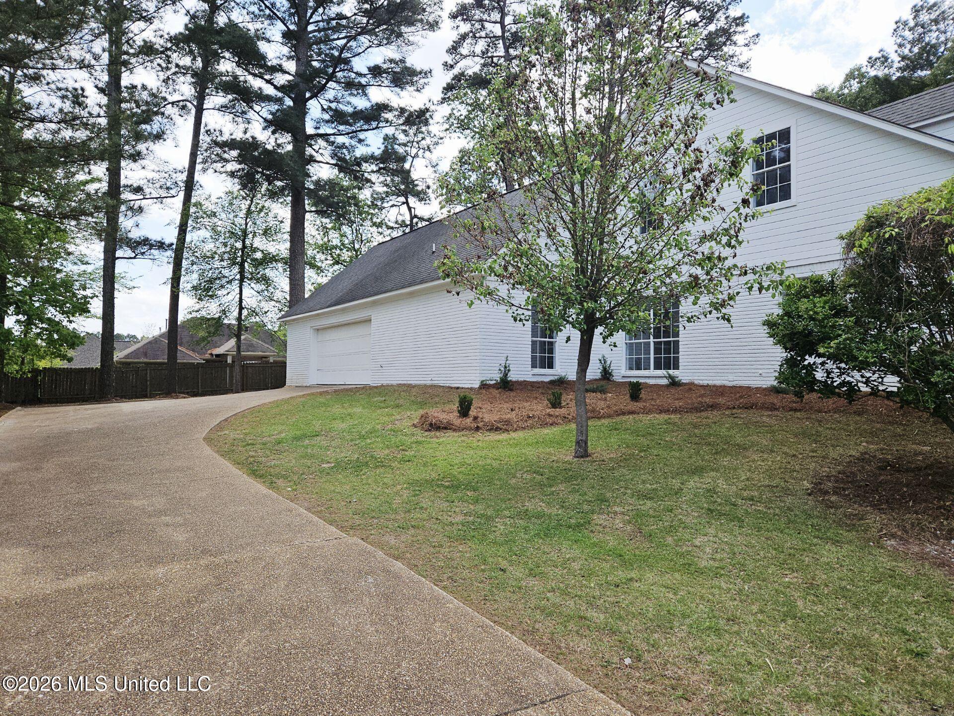 148 Bridlewood Drive