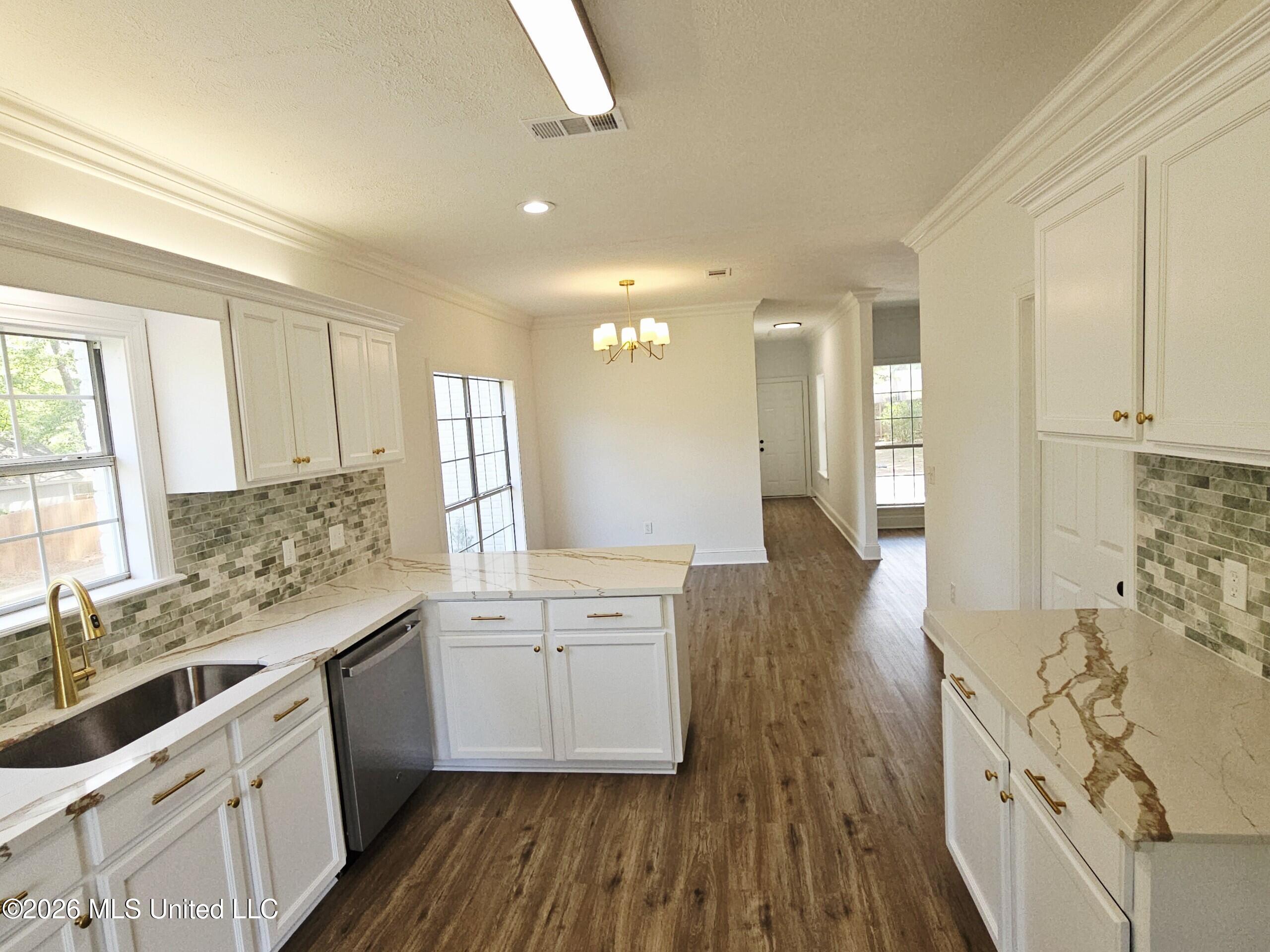 148 Bridlewood Drive