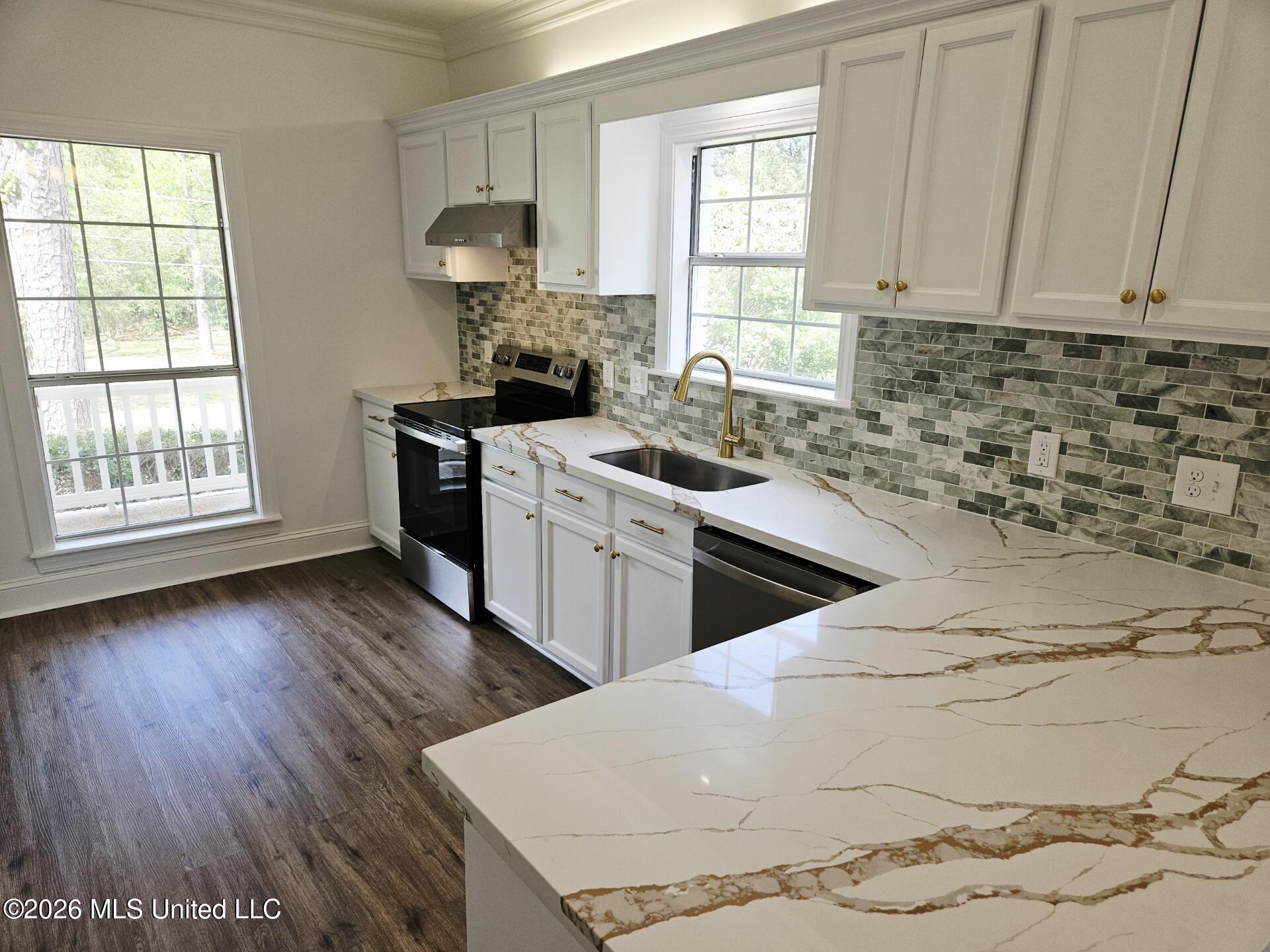 148 Bridlewood Drive