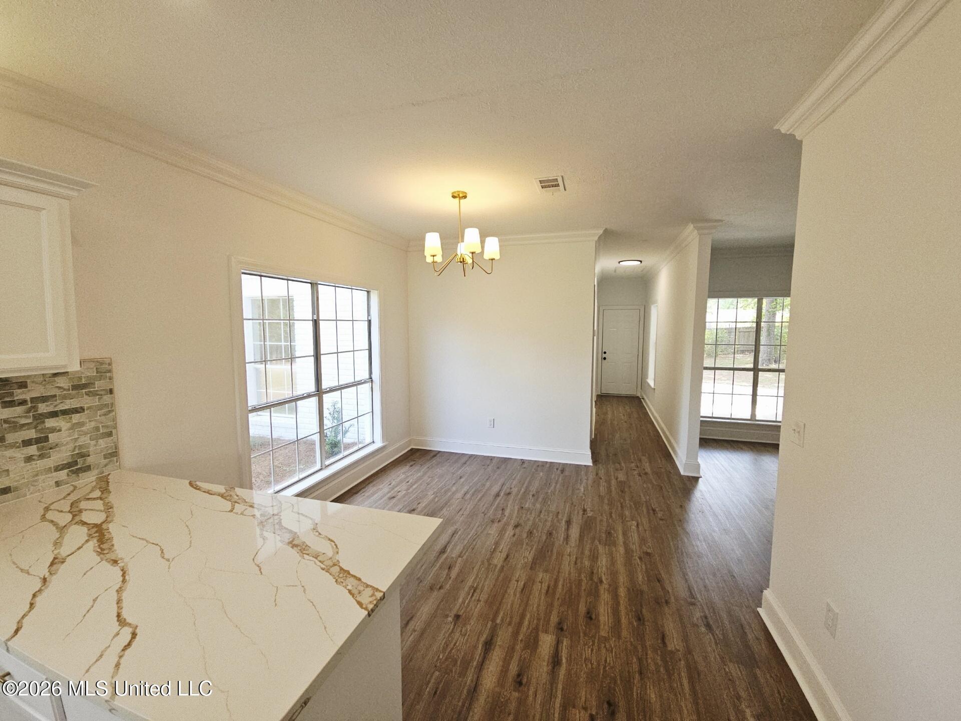 148 Bridlewood Drive