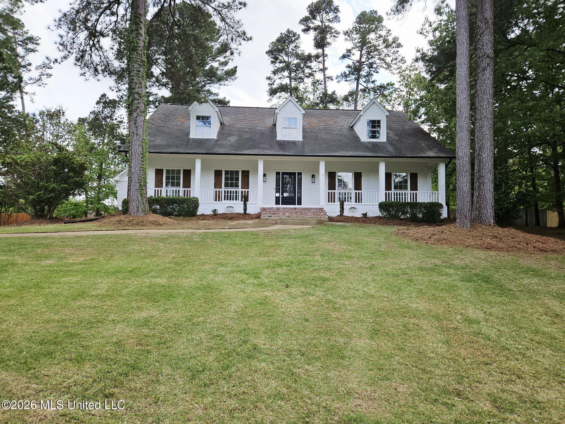 148 Bridlewood Drive