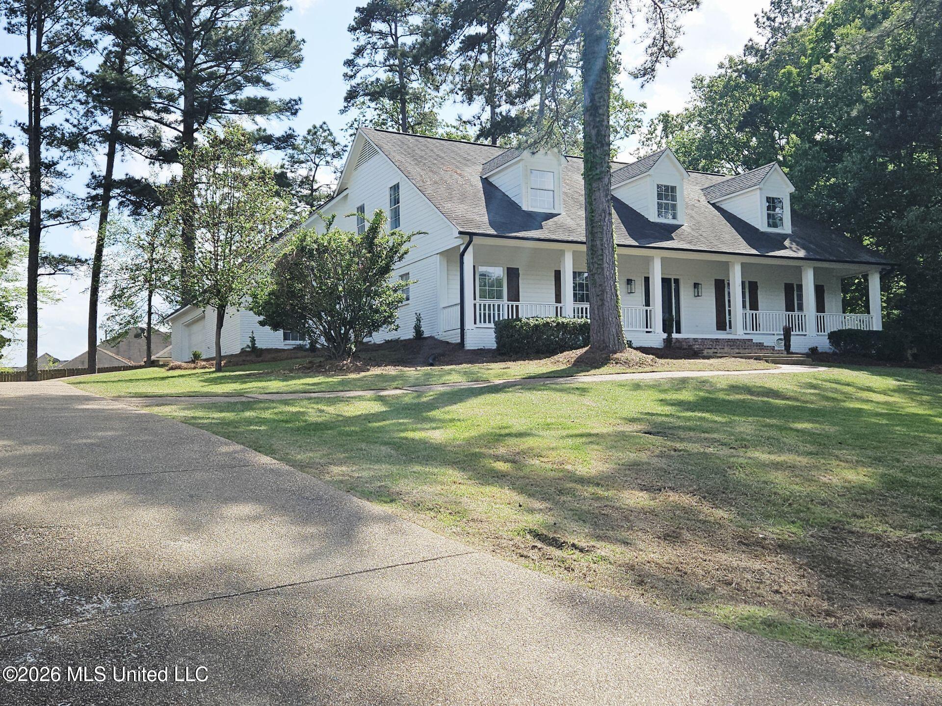 148 Bridlewood Drive
