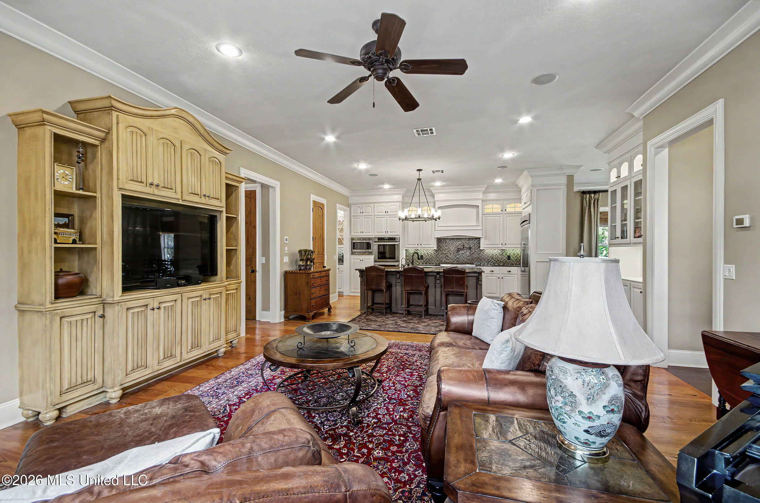 1 Fondren Green Circle