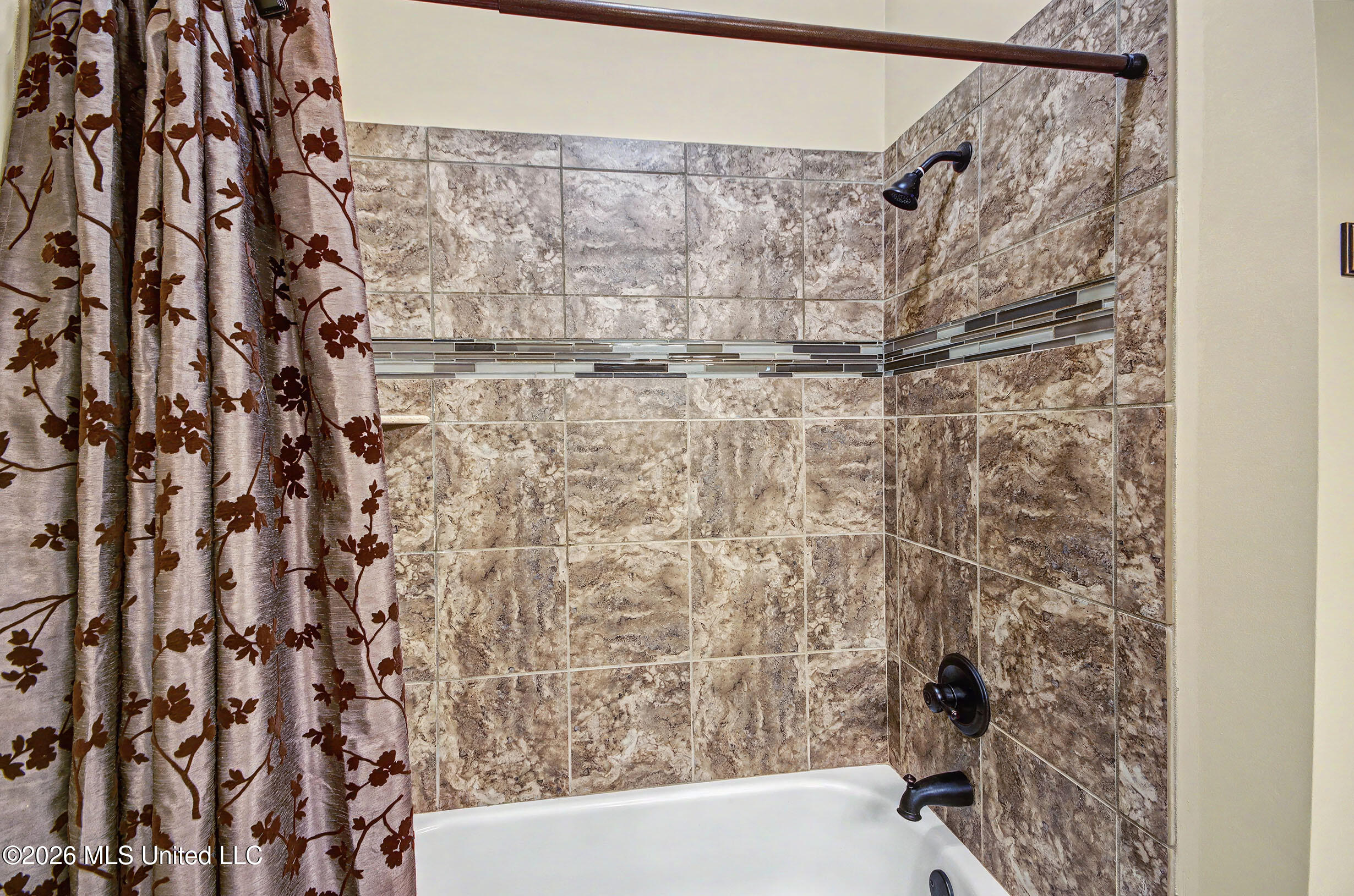 1 Fondren Green Circle