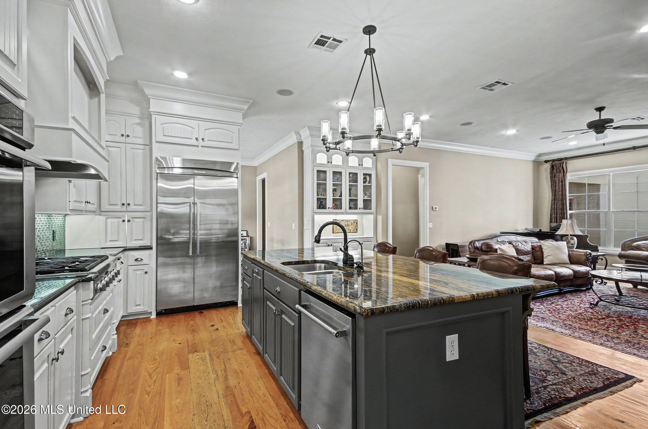 1 Fondren Green Circle