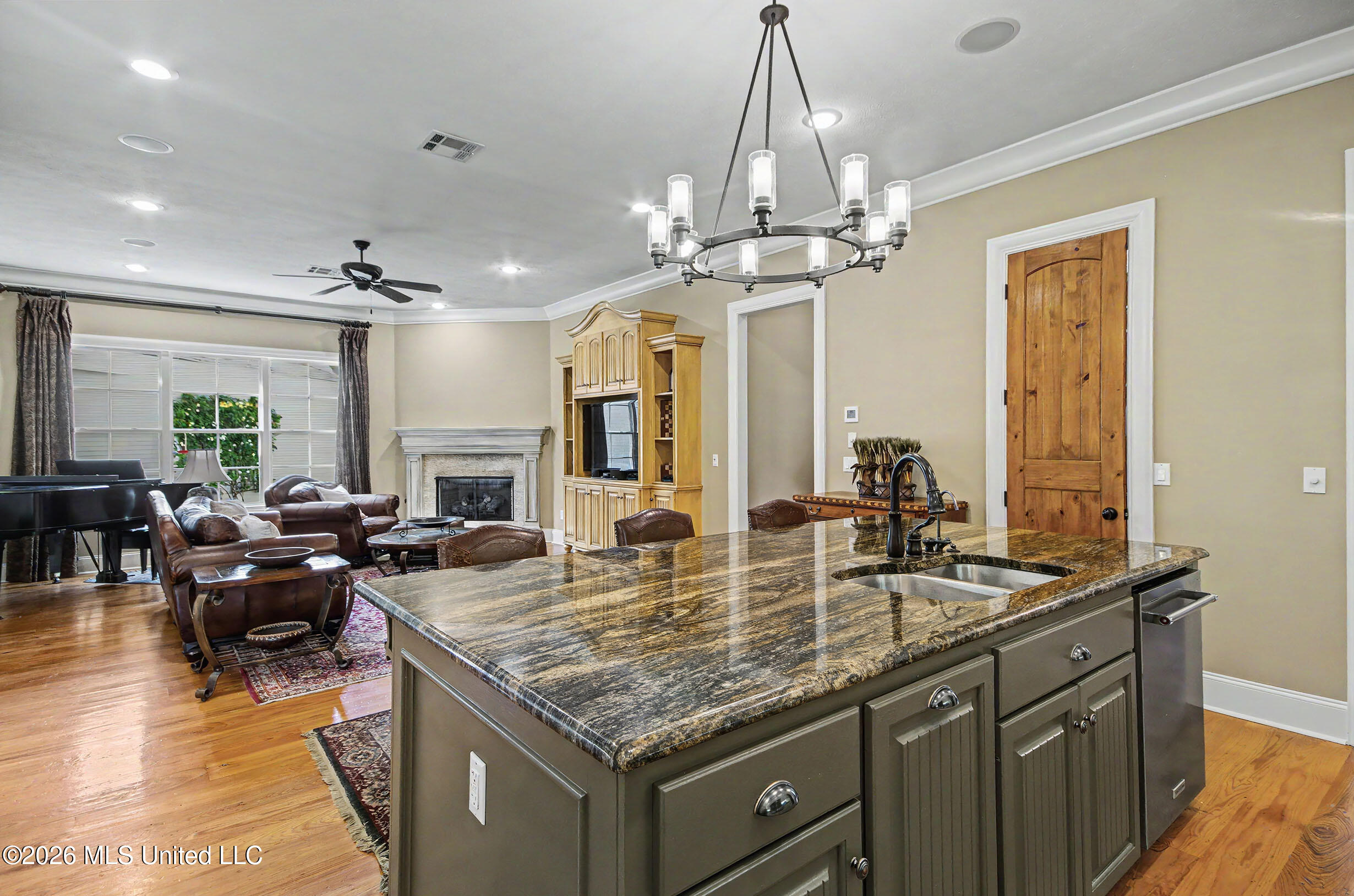 1 Fondren Green Circle