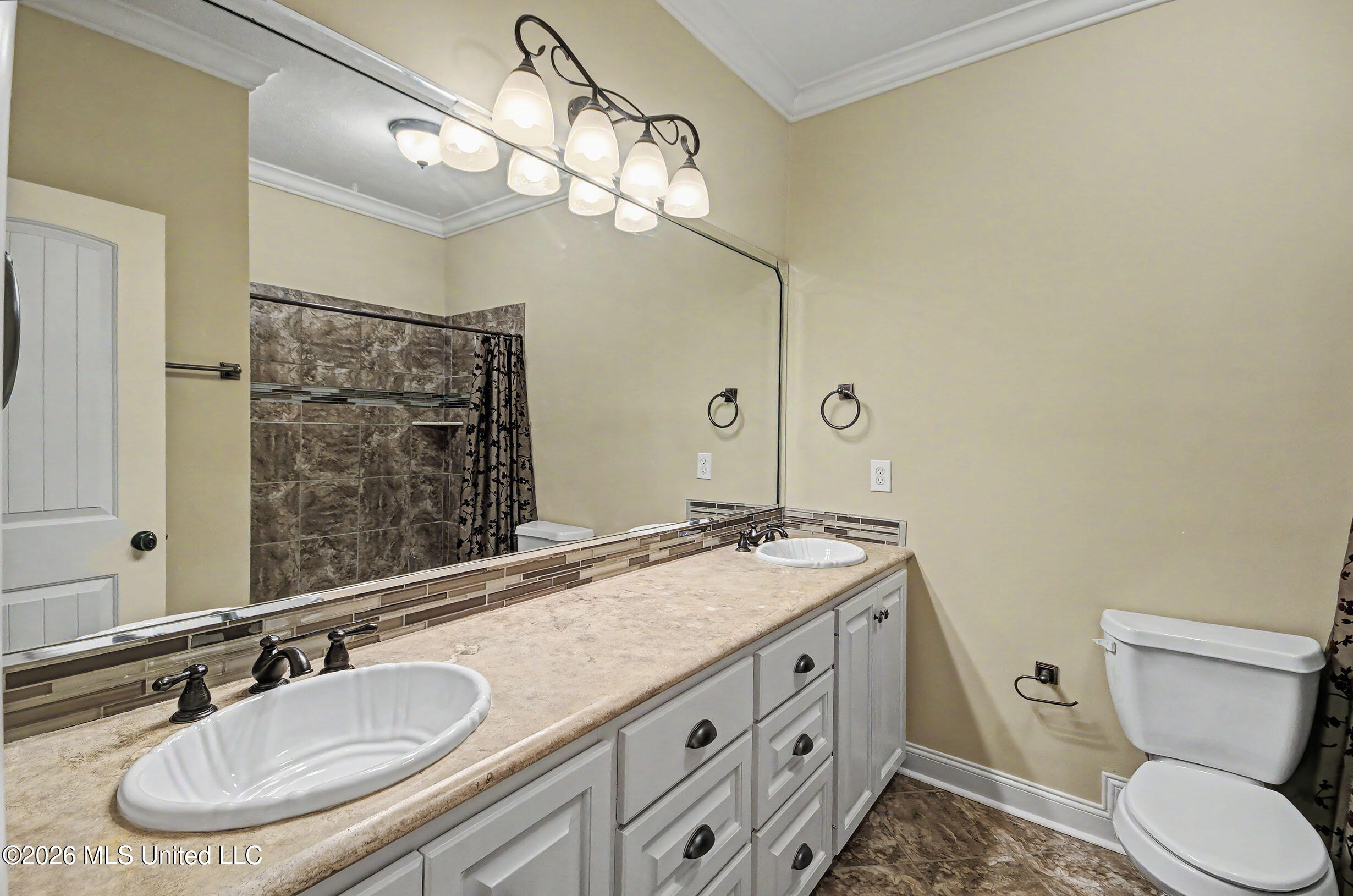 1 Fondren Green Circle