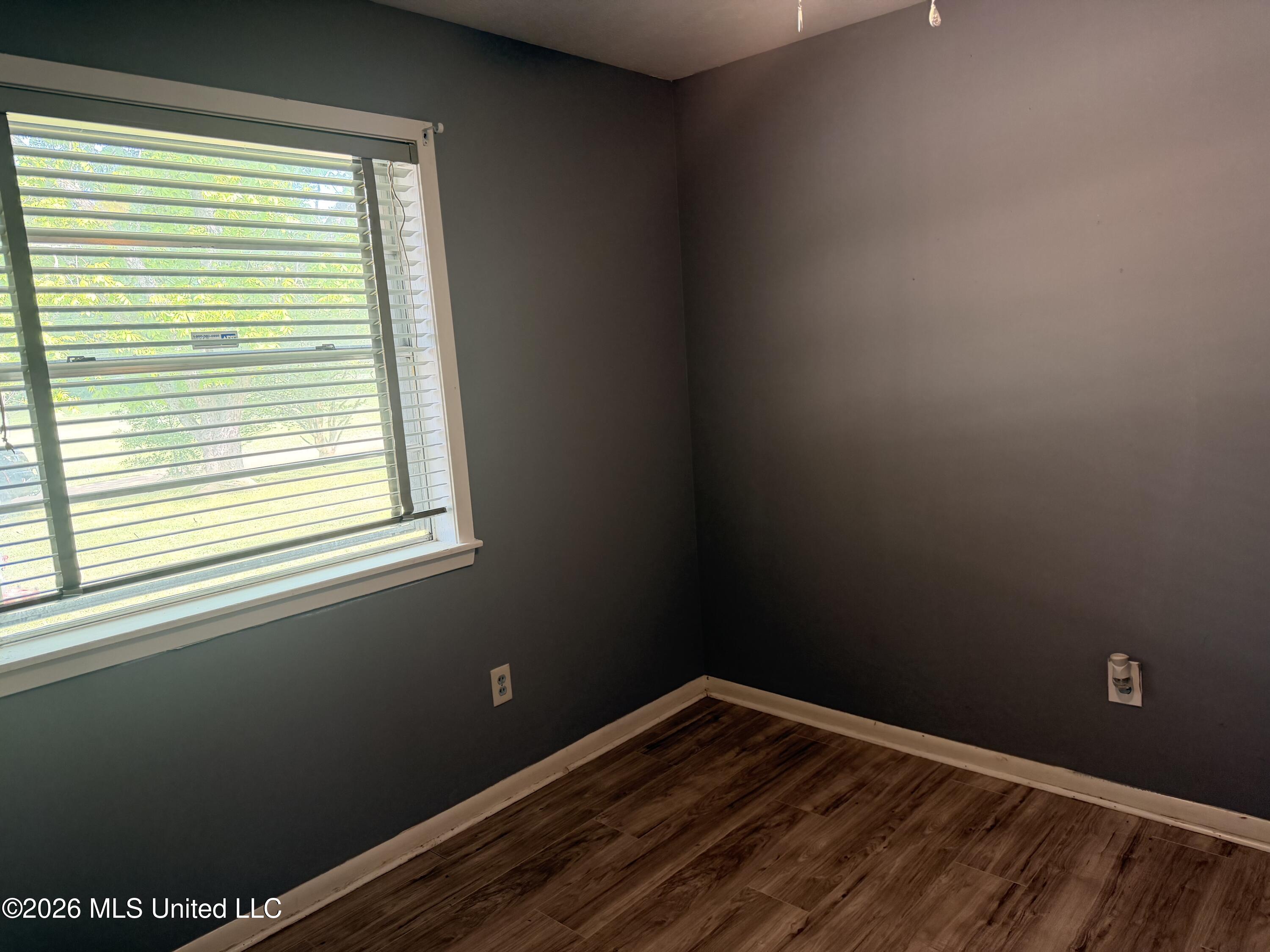 527 Carpenter Street