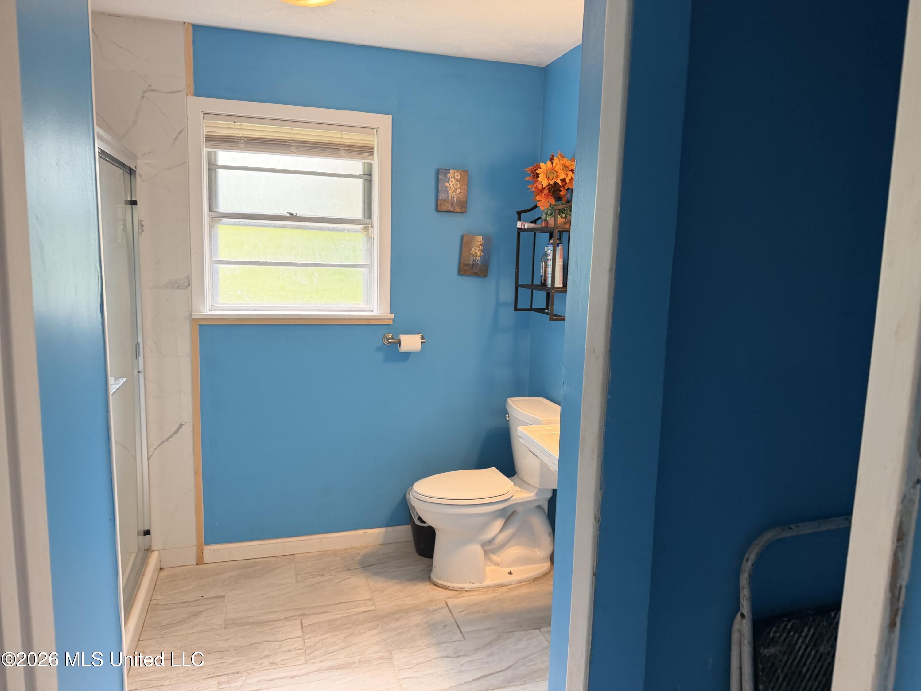 527 Carpenter Street