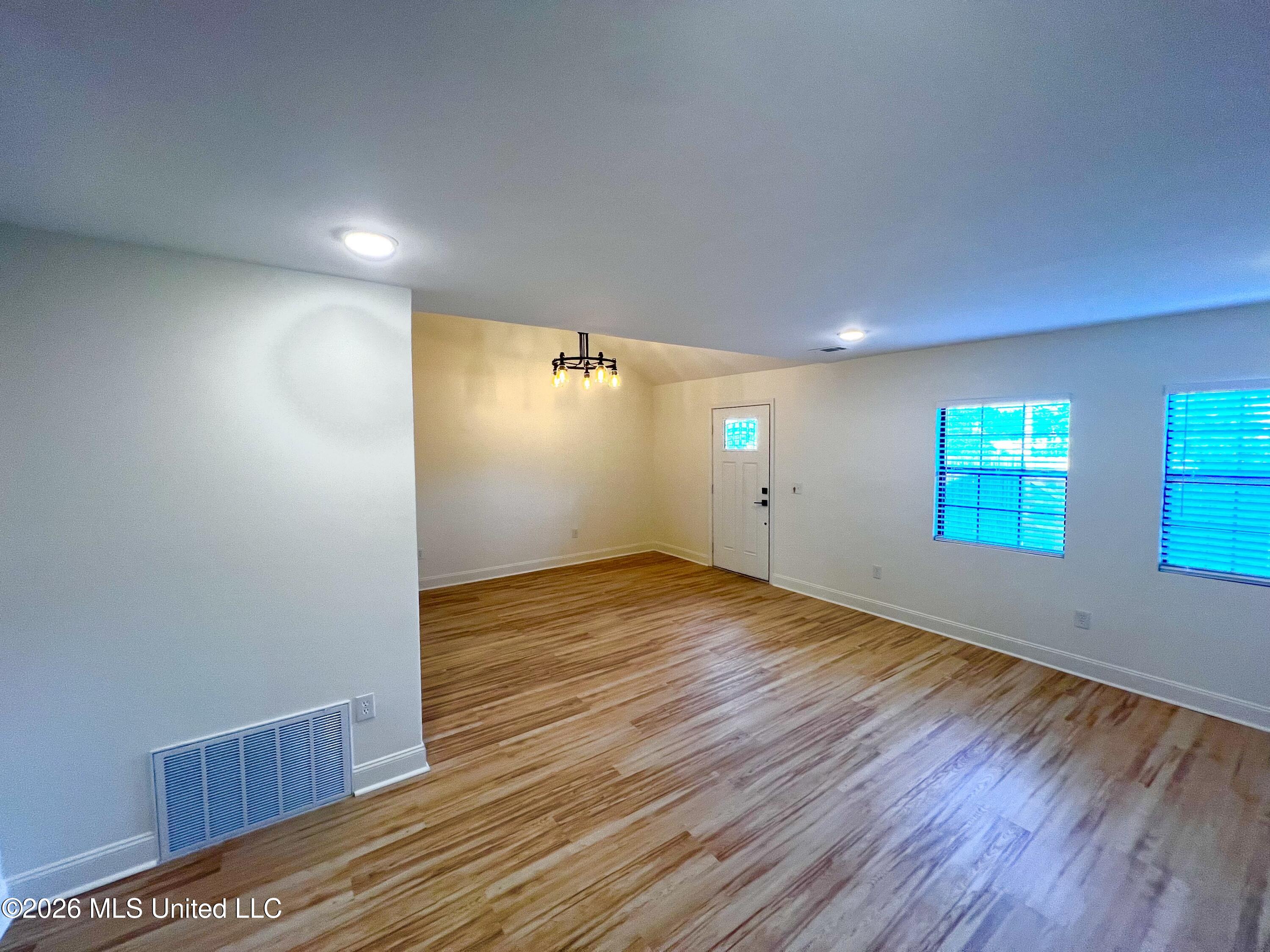 1255 E County Line, G1