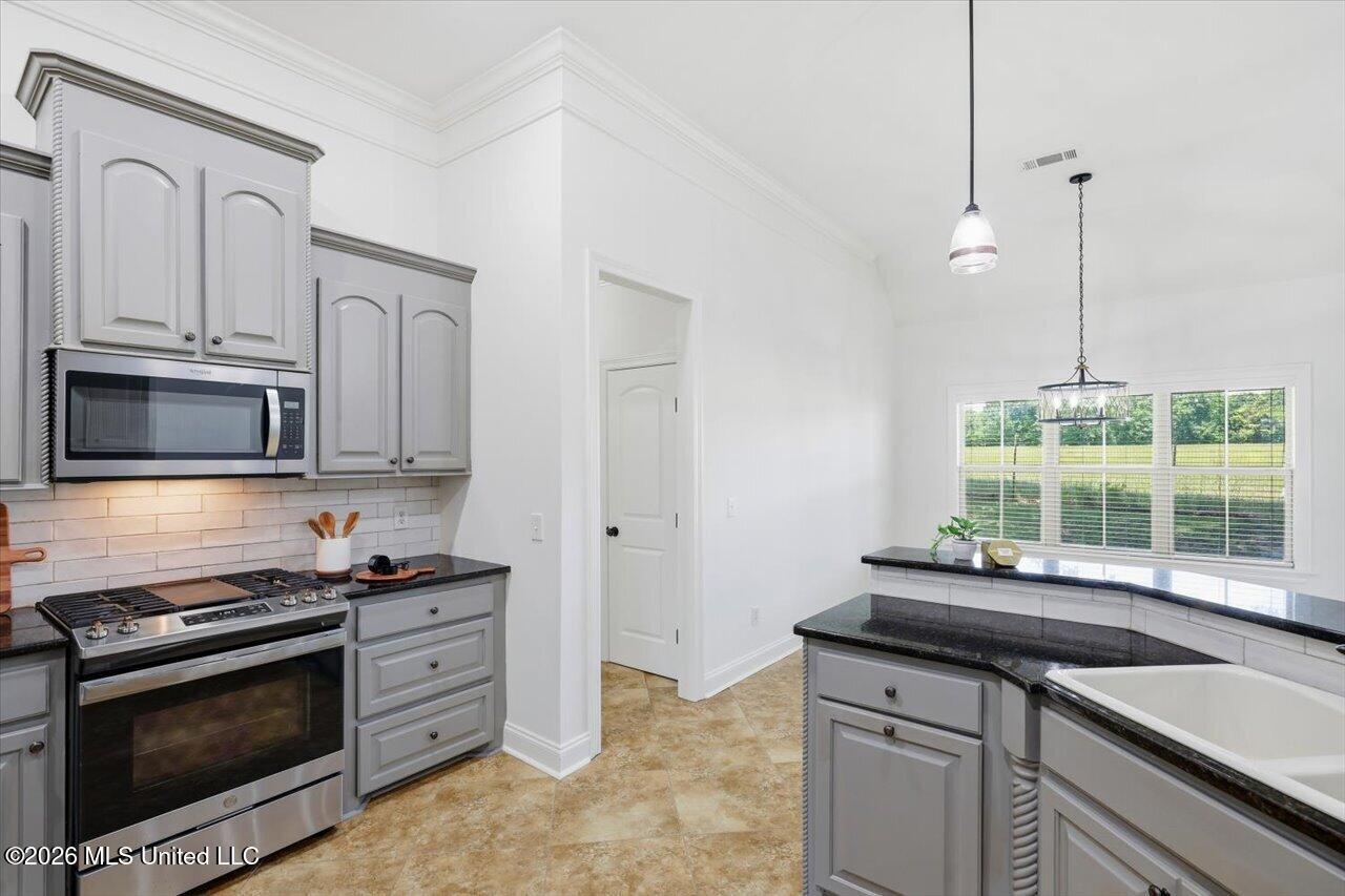 306 Cedar Stone Court
