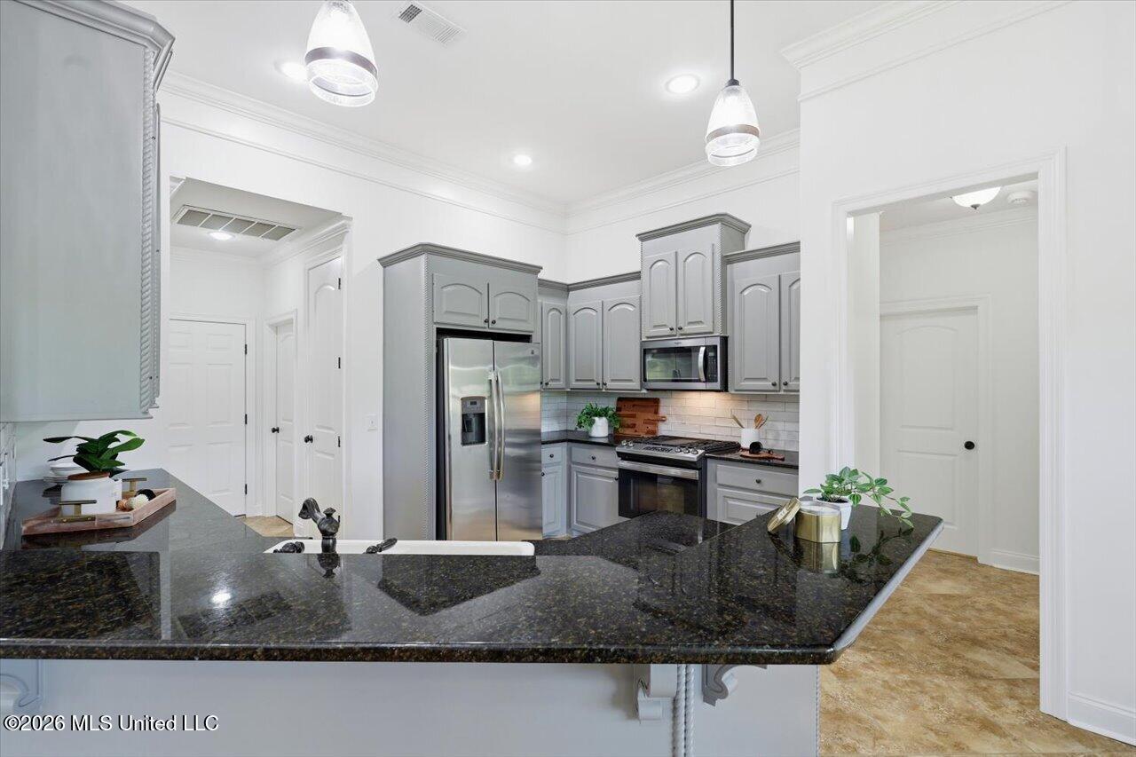 306 Cedar Stone Court