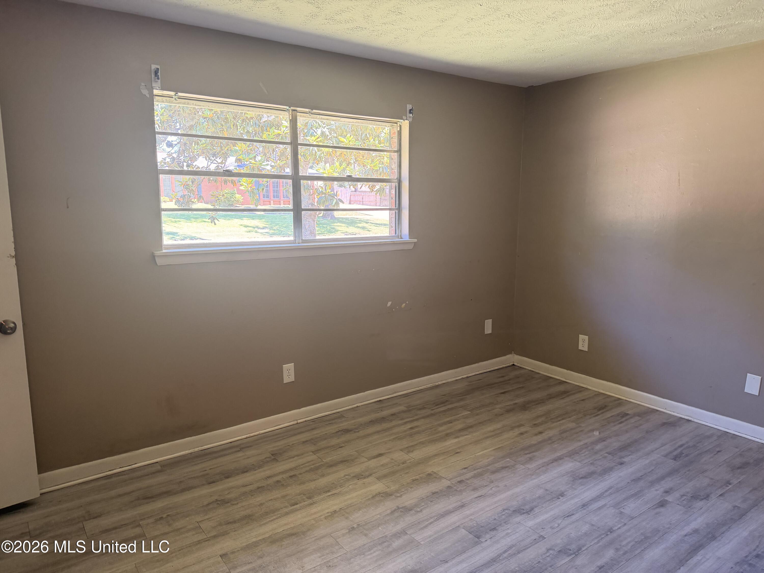 2229 Scanlon Drive