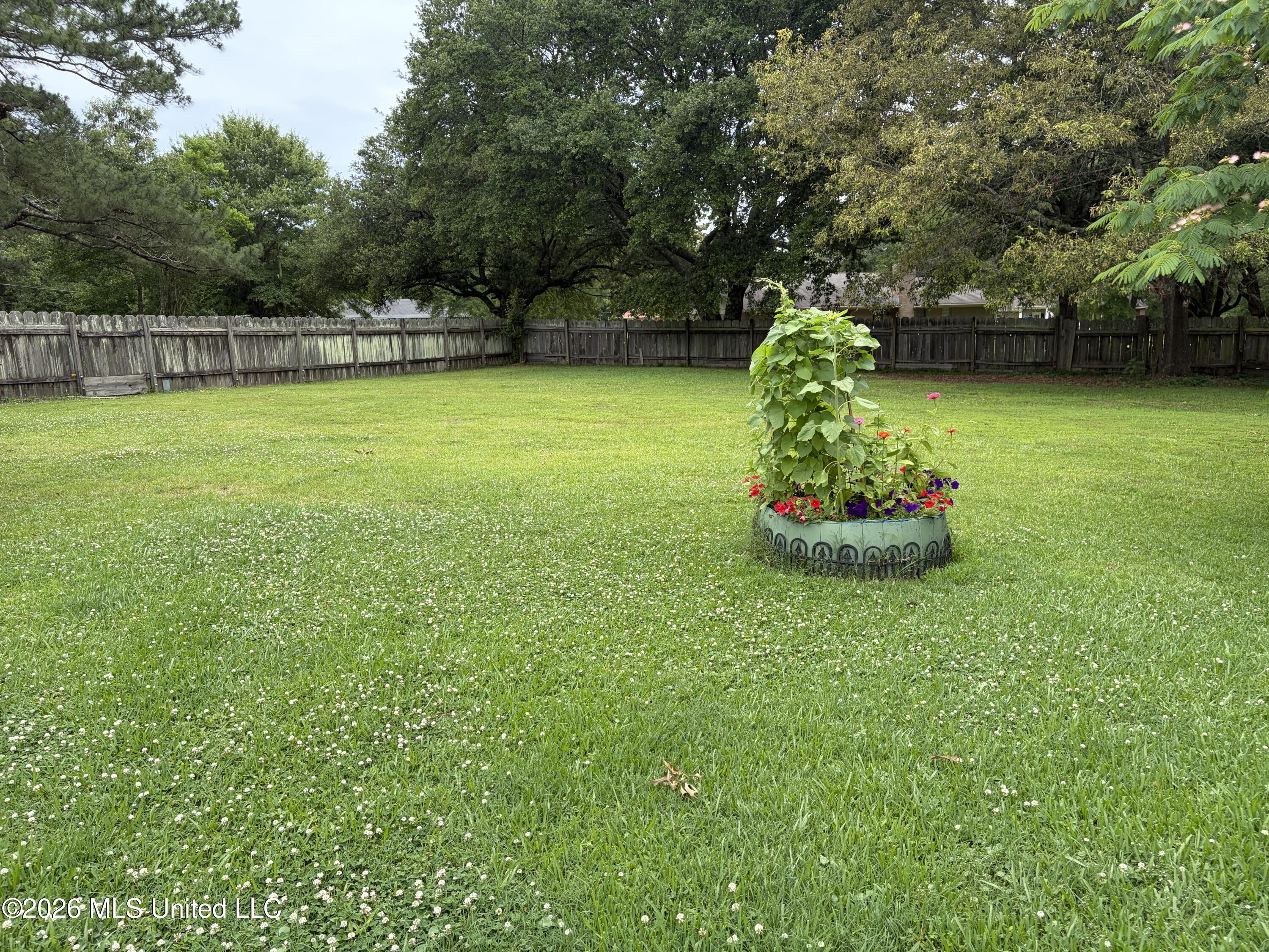 23 Nelson Circle