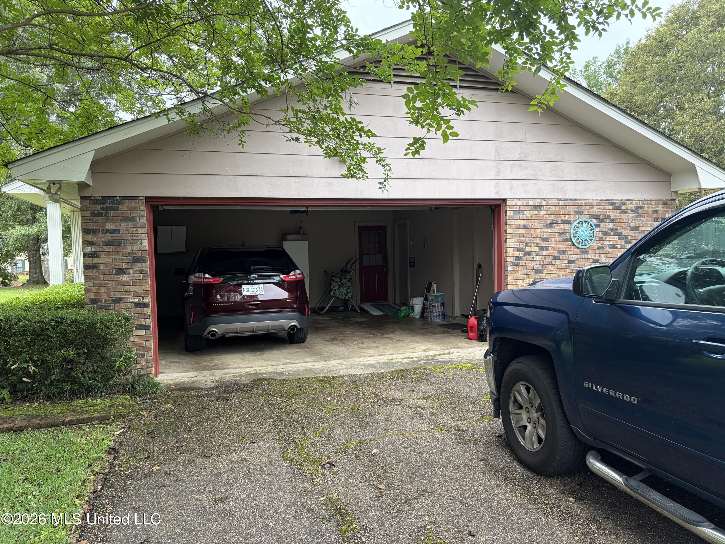 23 Nelson Circle