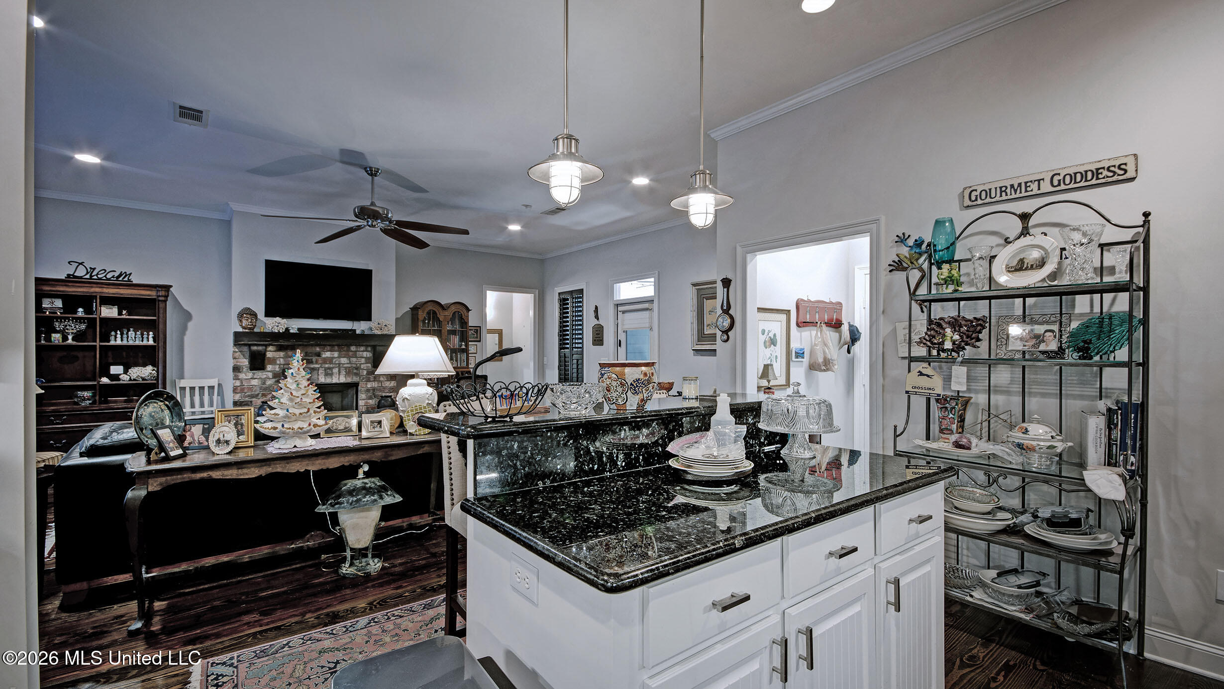 71 Enclave Circle