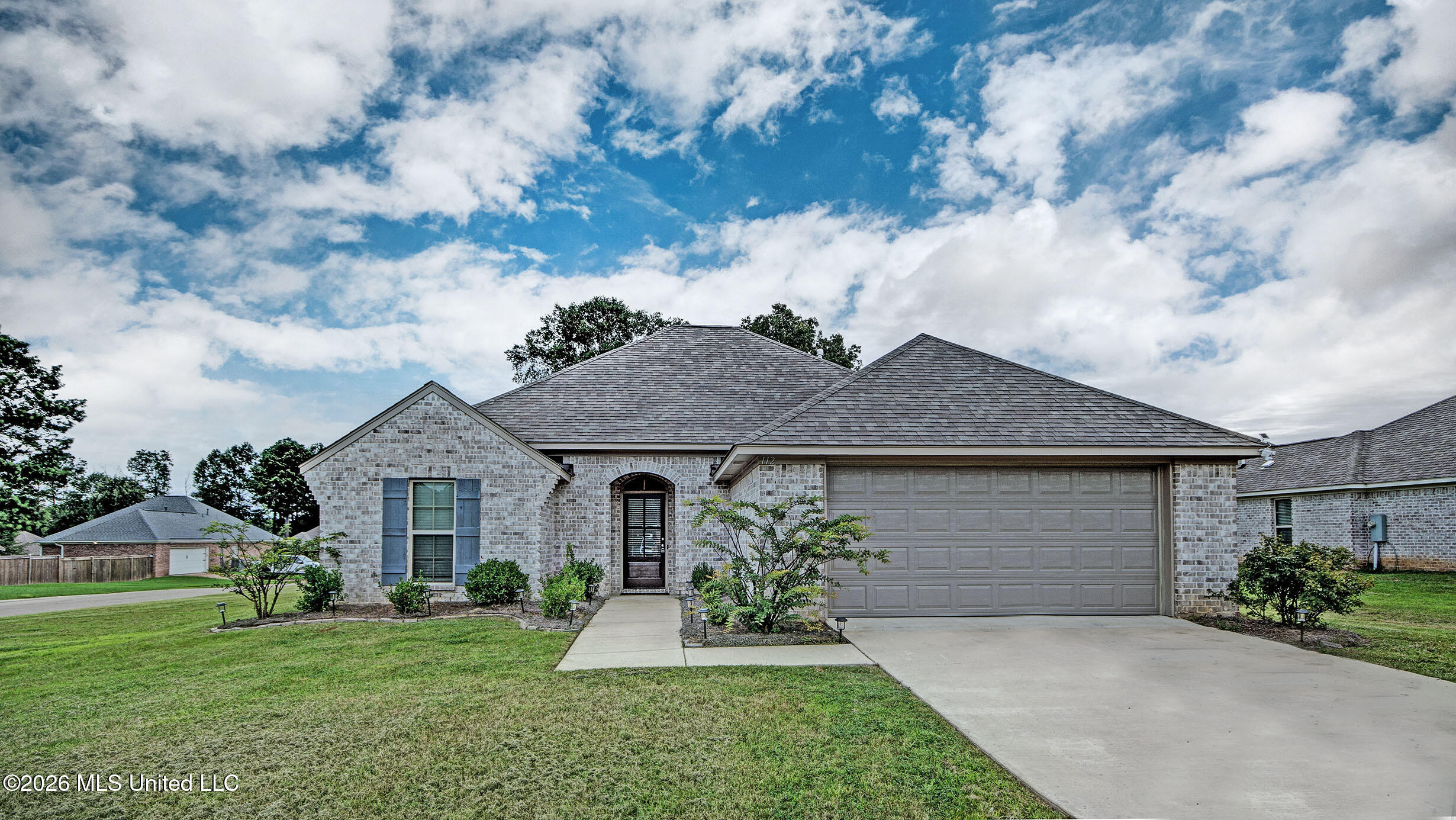 112 Allie Lane