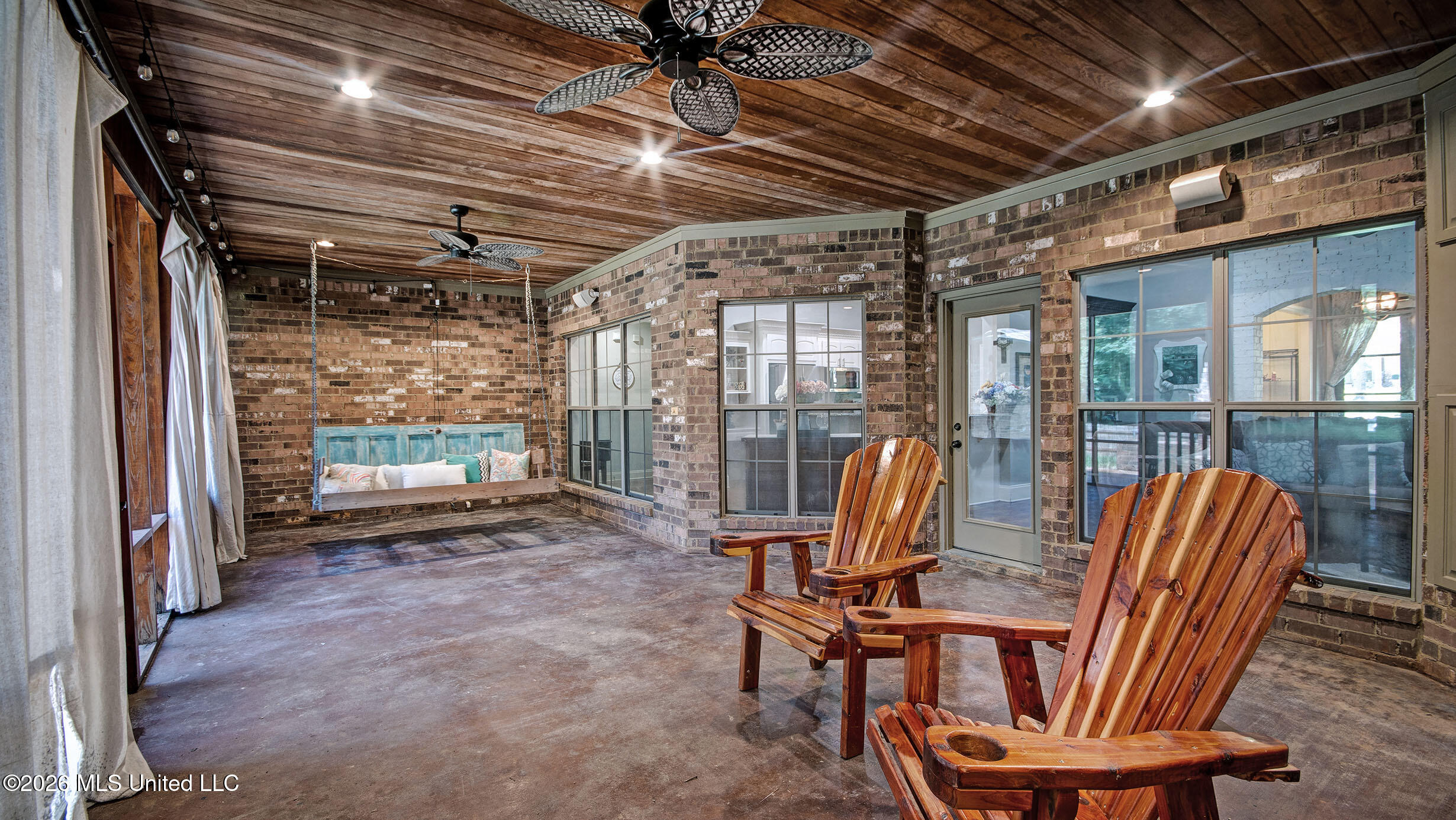 506 Creekstone Drive