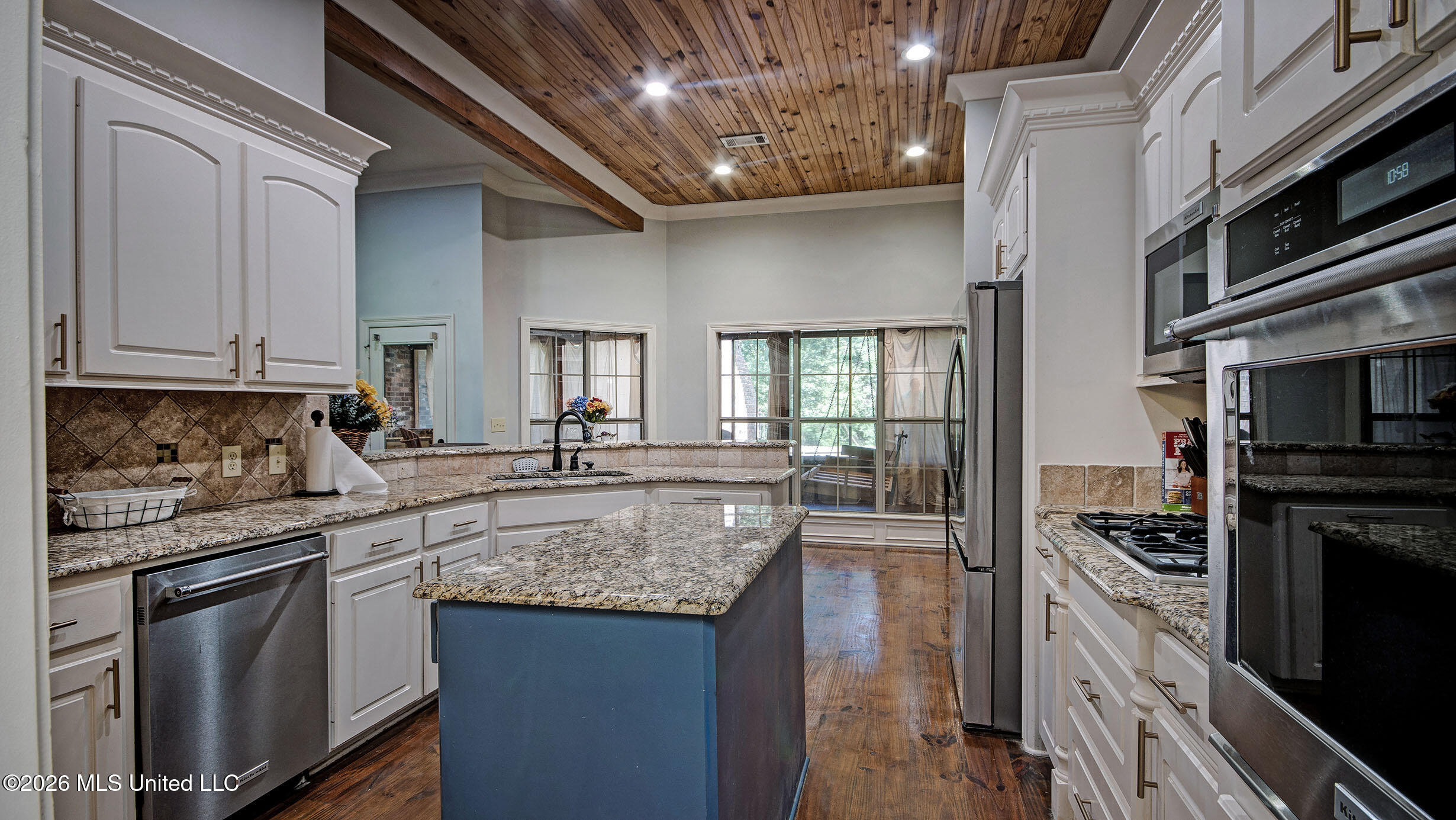 506 Creekstone Drive