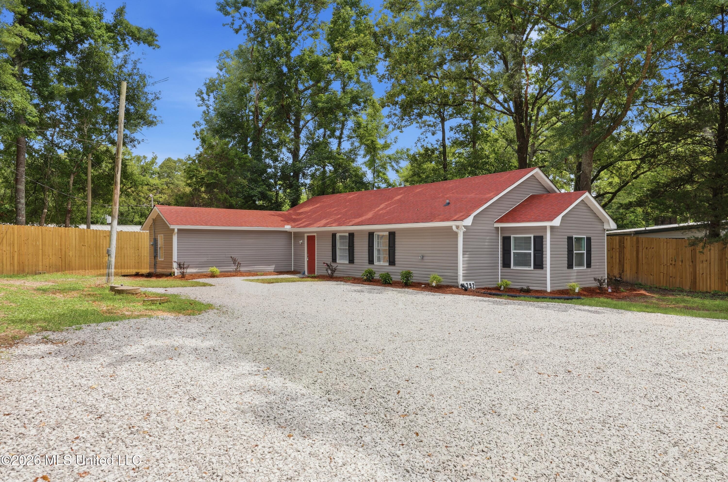 1392 Old Lake Road