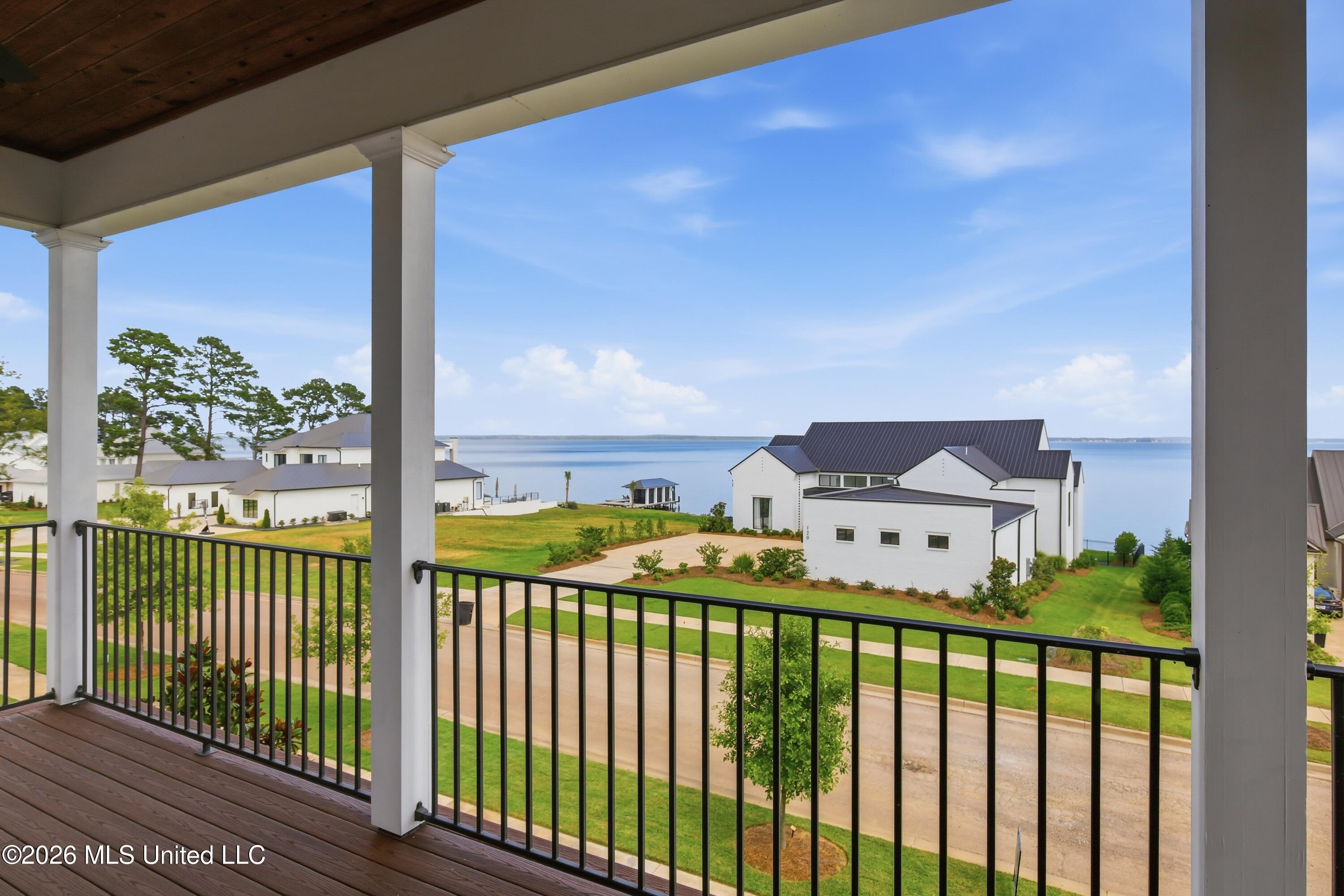 124 N Natchez Drive