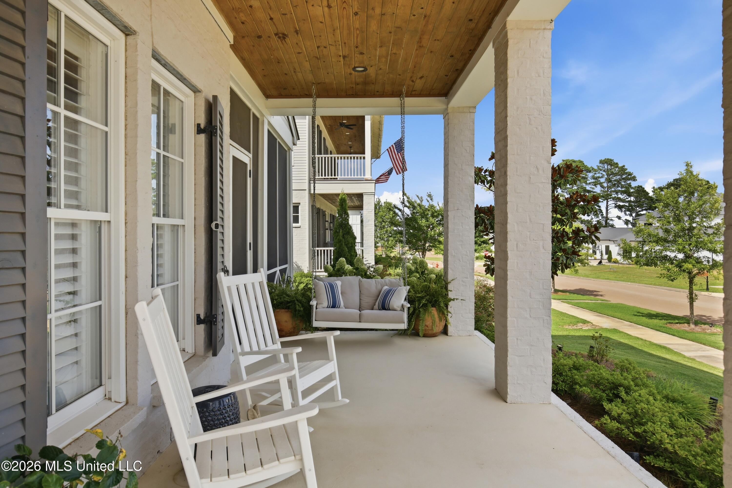 124 N Natchez Drive