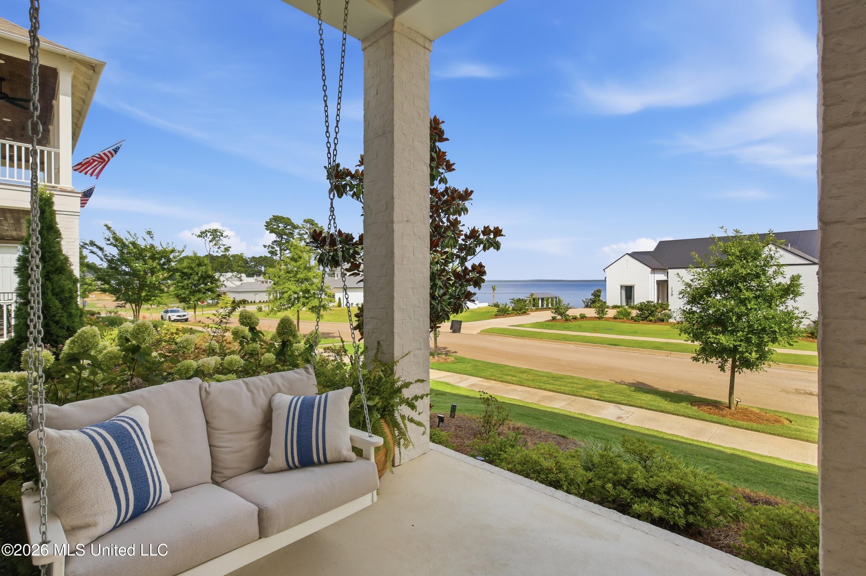 124 N Natchez Drive