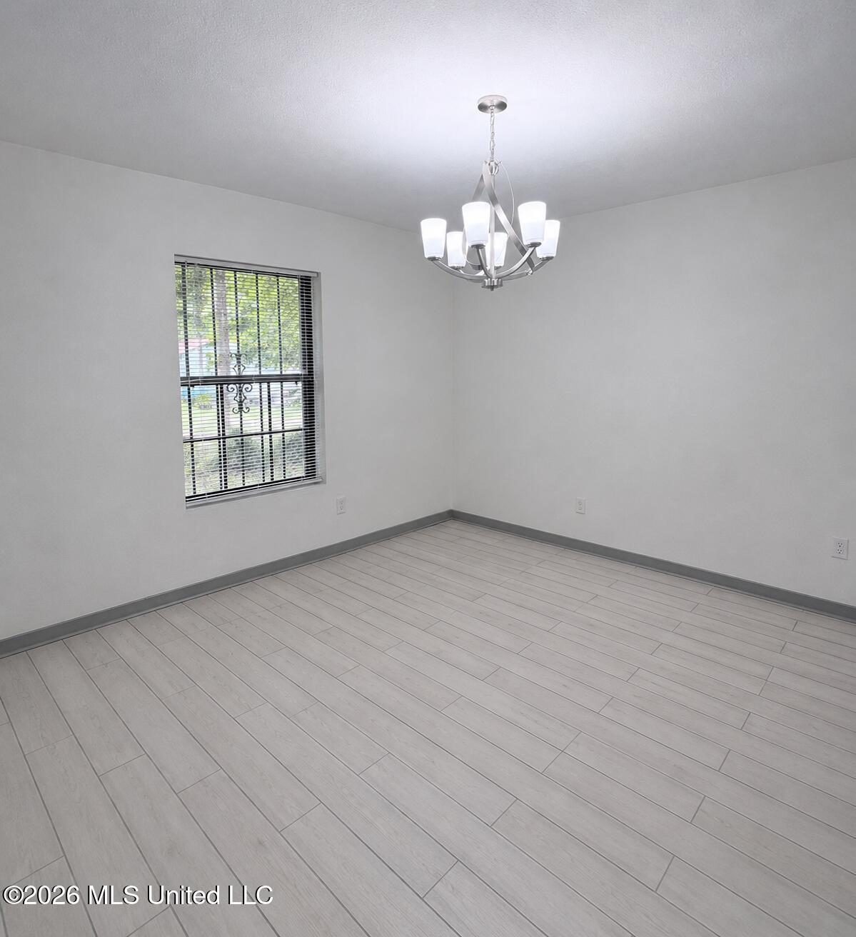 1351 Raymond Road