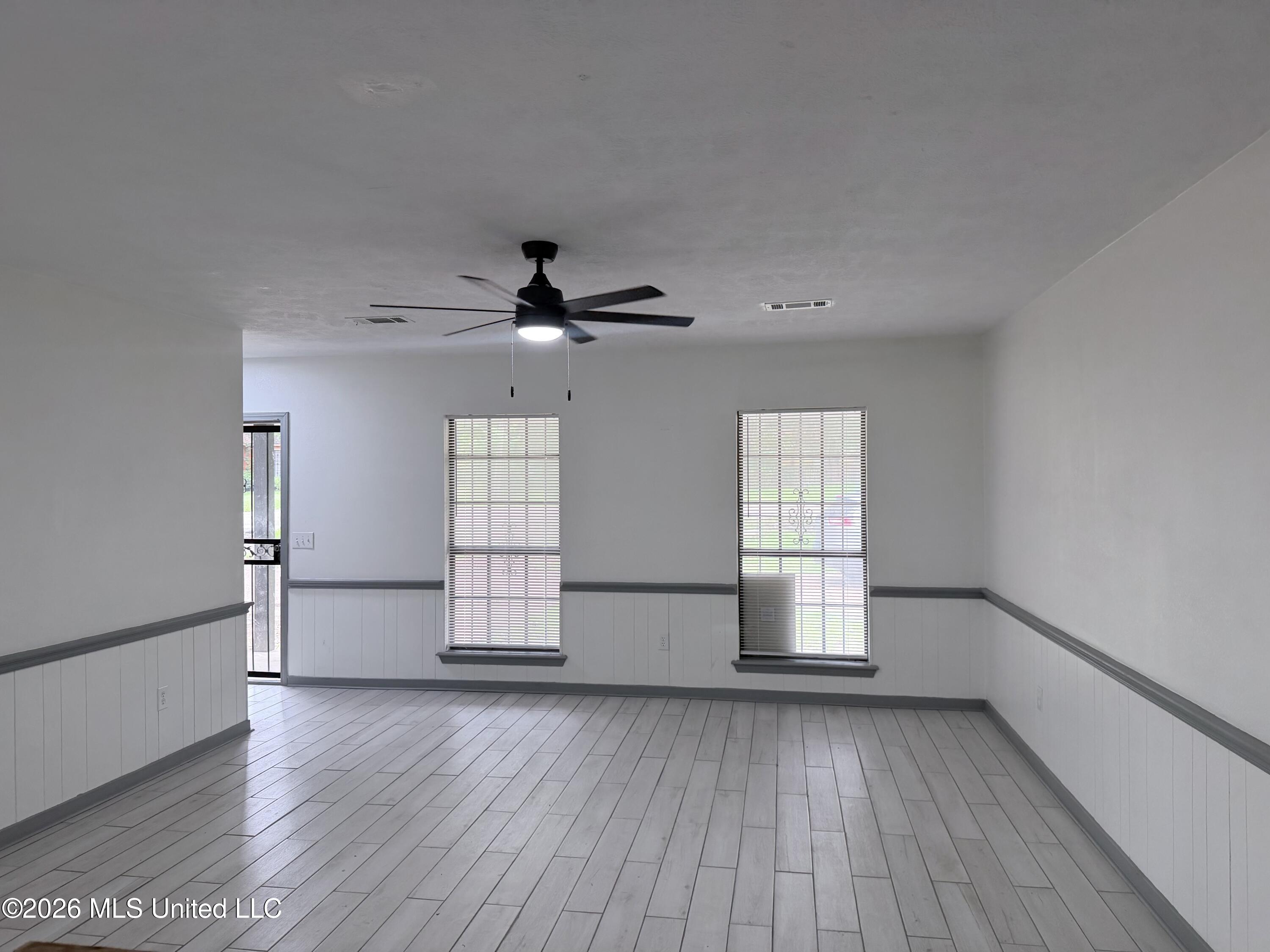 1351 Raymond Road