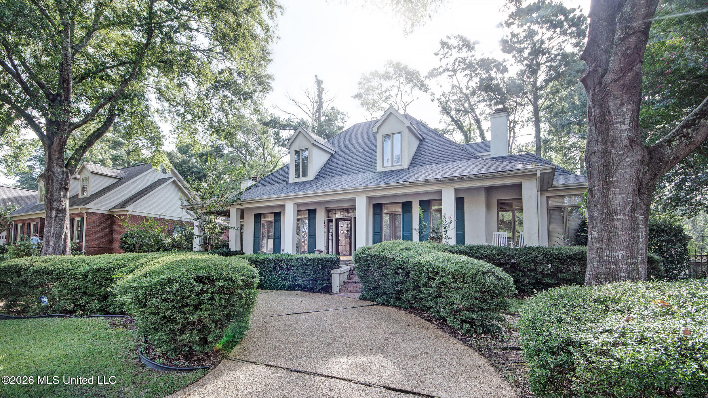1 Pond Side Drive