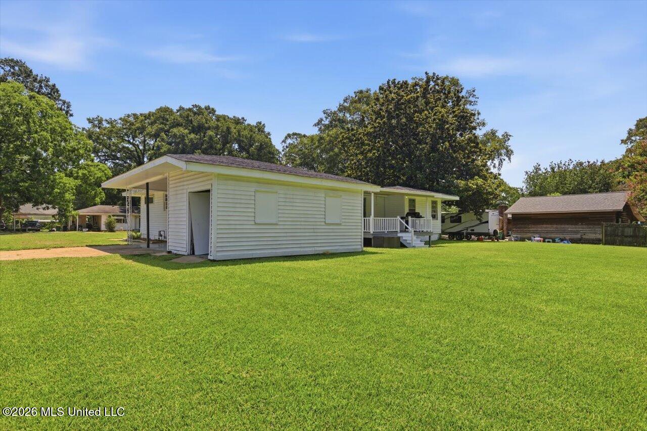 427 Millett Street
