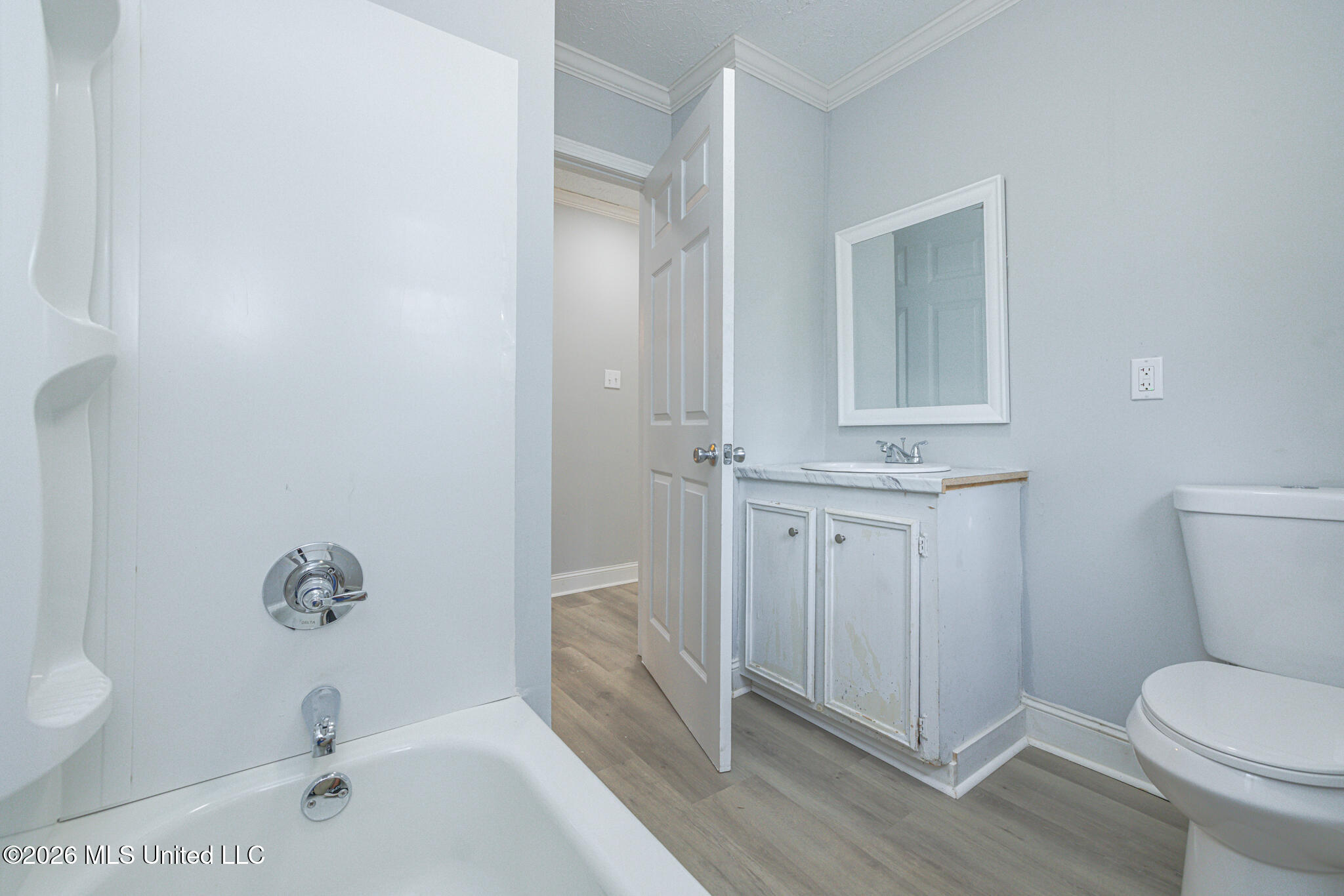 303 Kiowa Drive