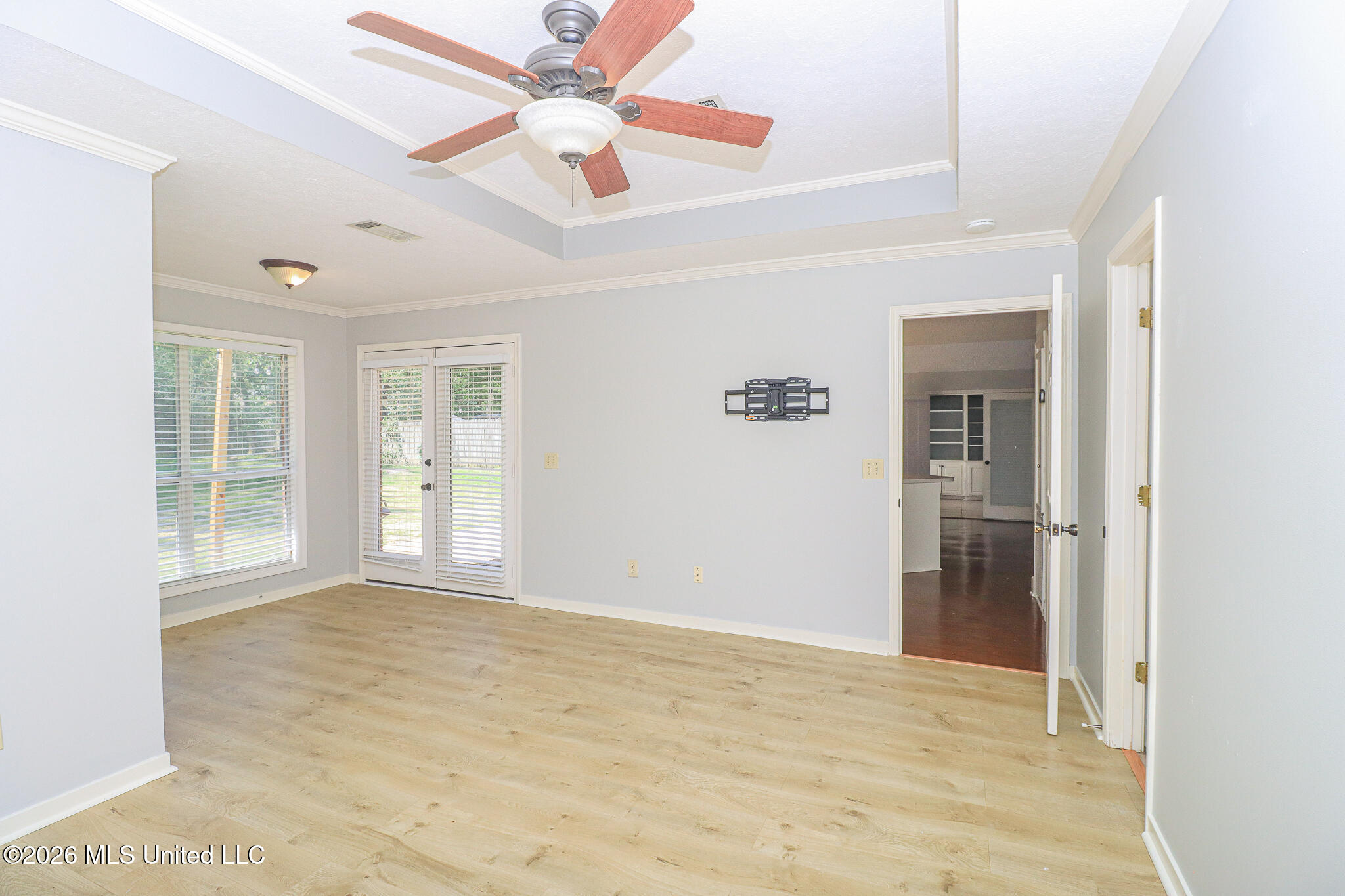 313 Autumn Crest Drive