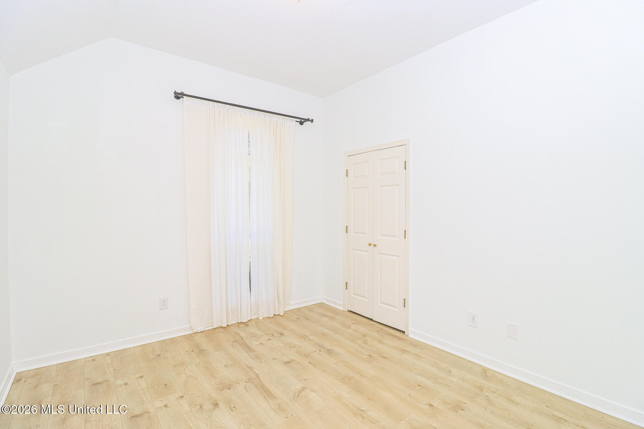 313 Autumn Crest Drive