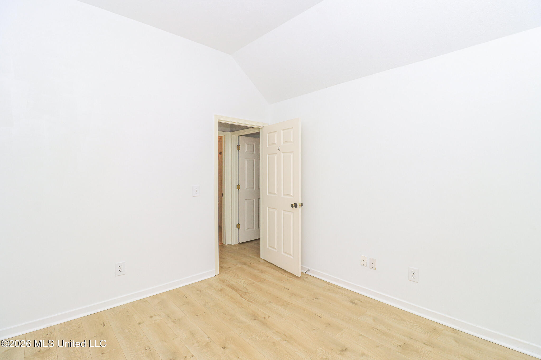 313 Autumn Crest Drive