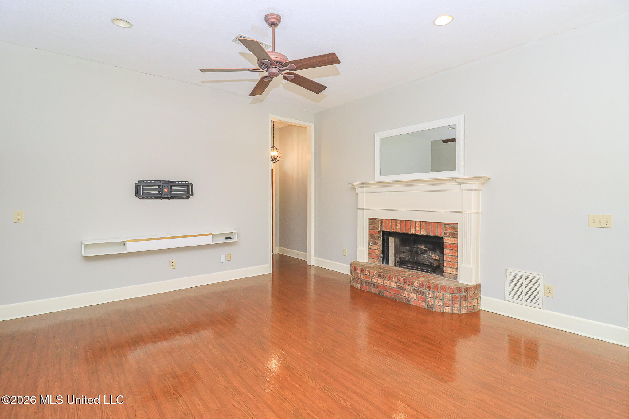 313 Autumn Crest Drive
