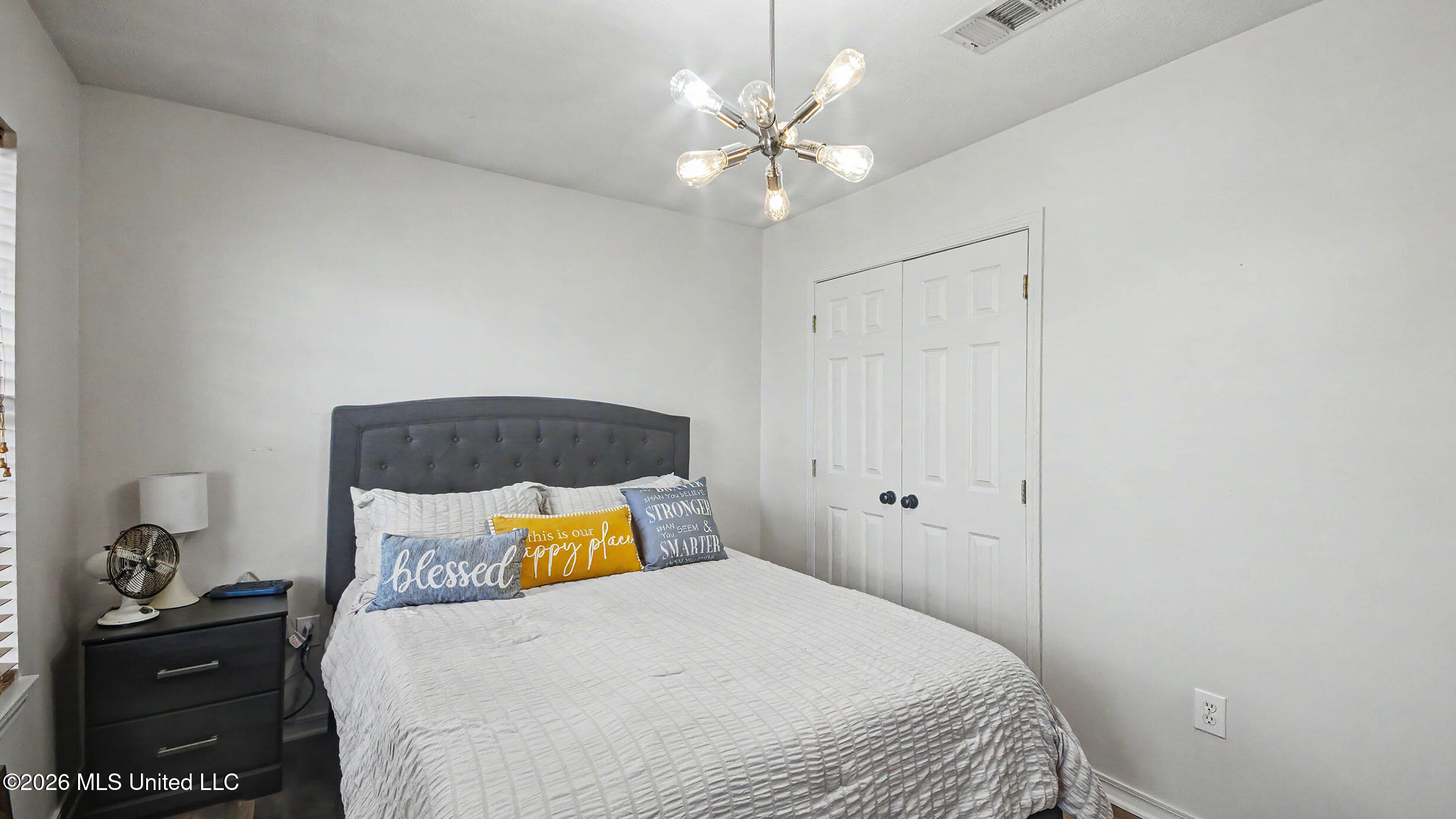 121 Kings Ridge Drive
