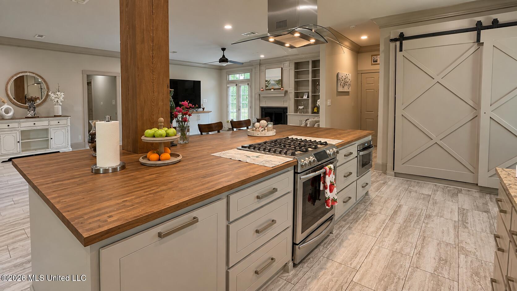 108 Honeysuckle Lane