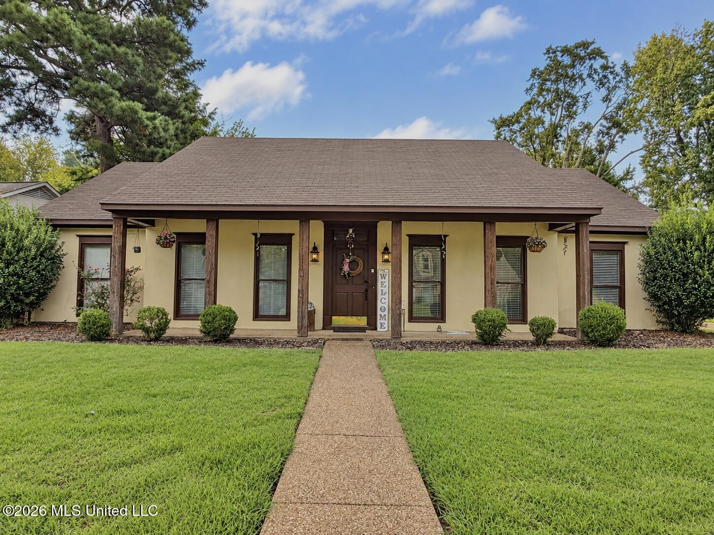 108 Honeysuckle Lane