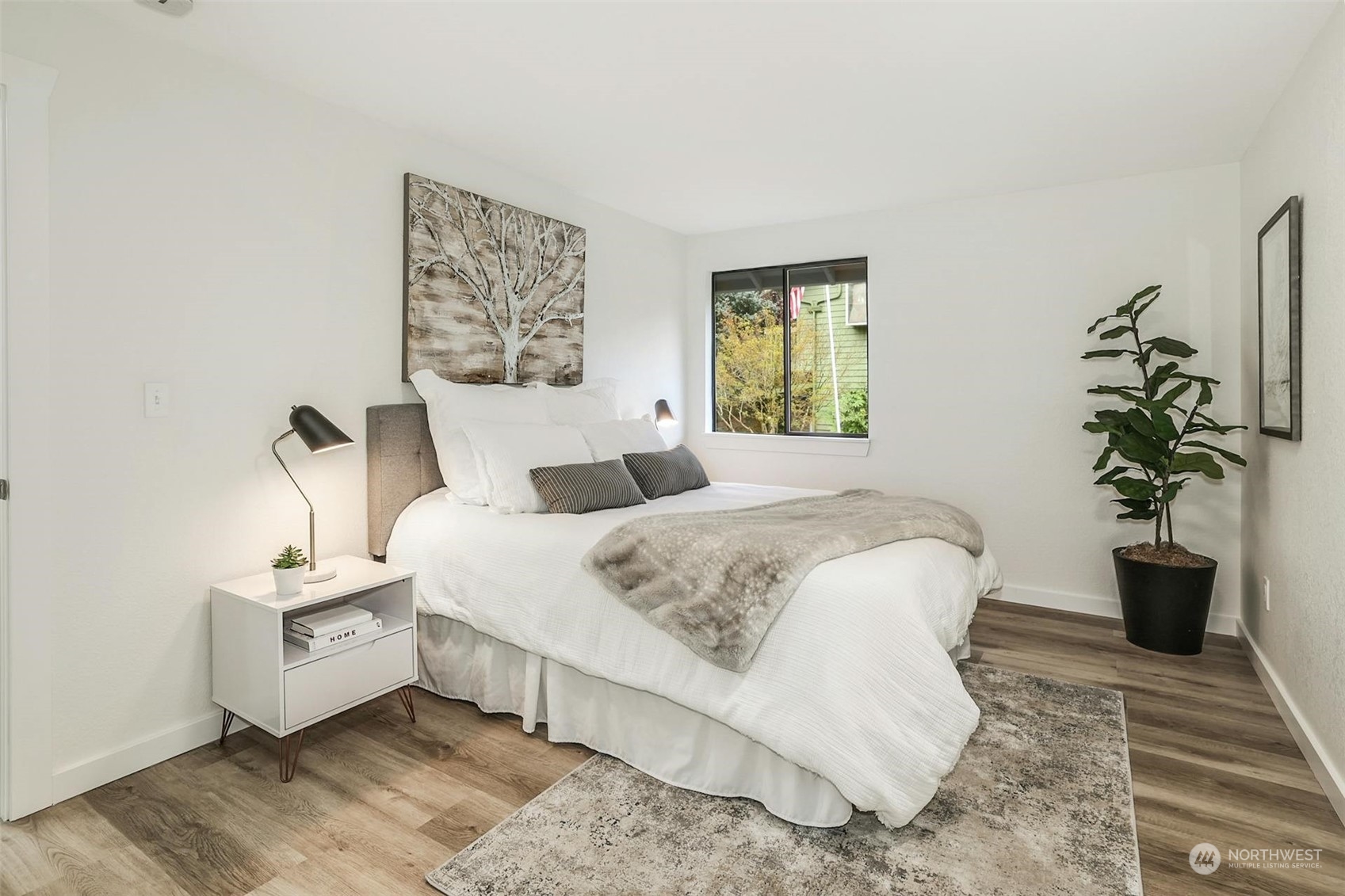 1112 S 23rd Street , -8438