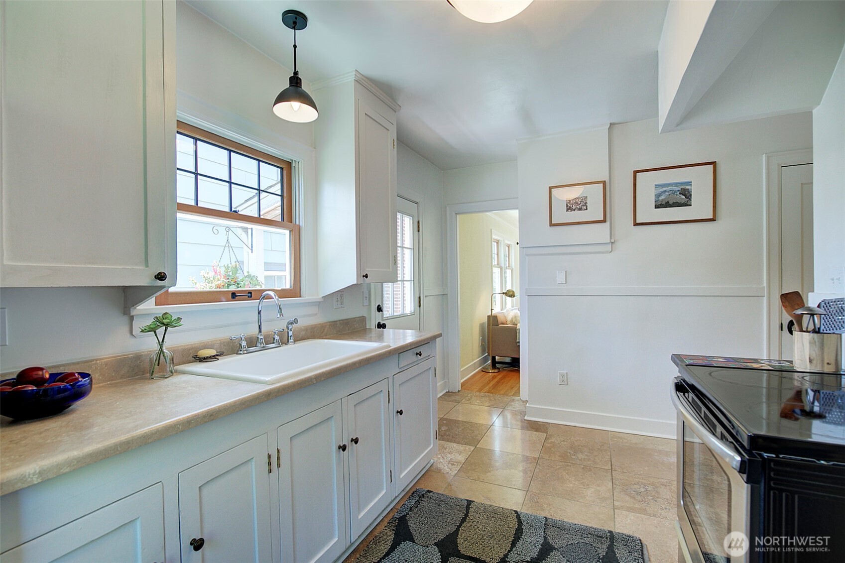 752 N 84th