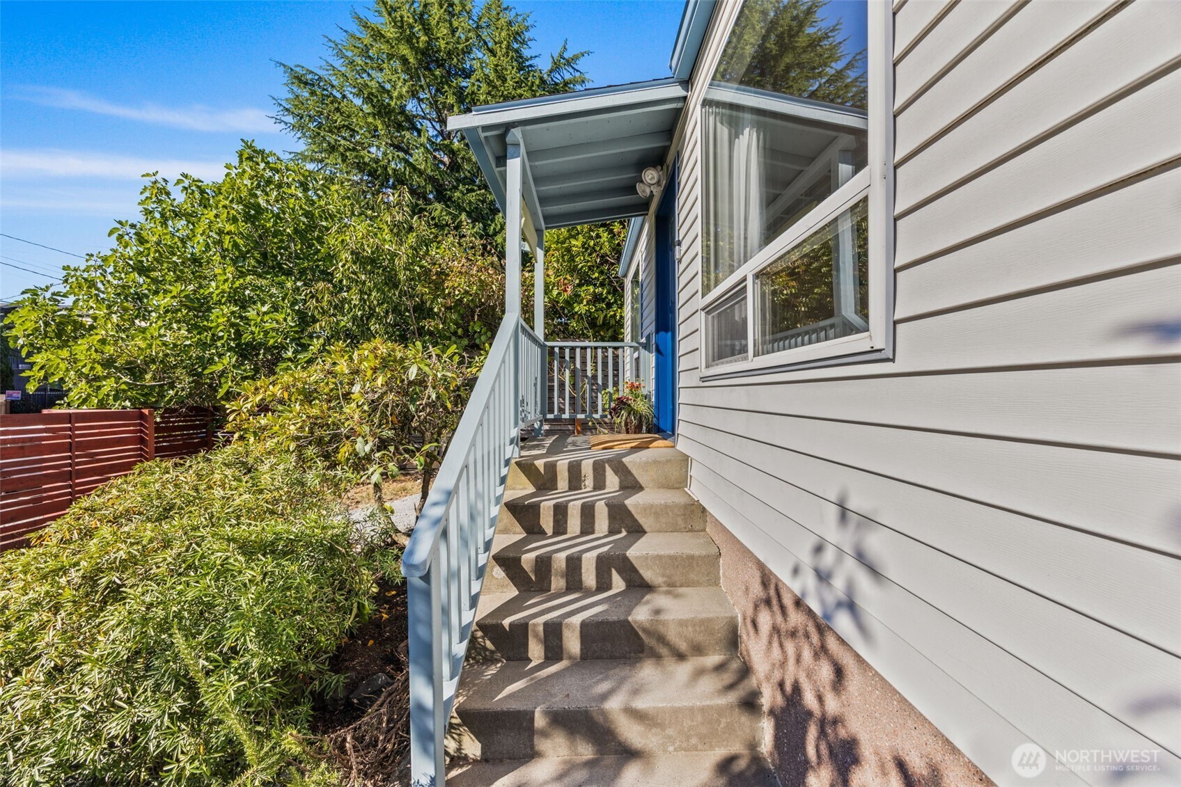 10332 Midvale Avenue N