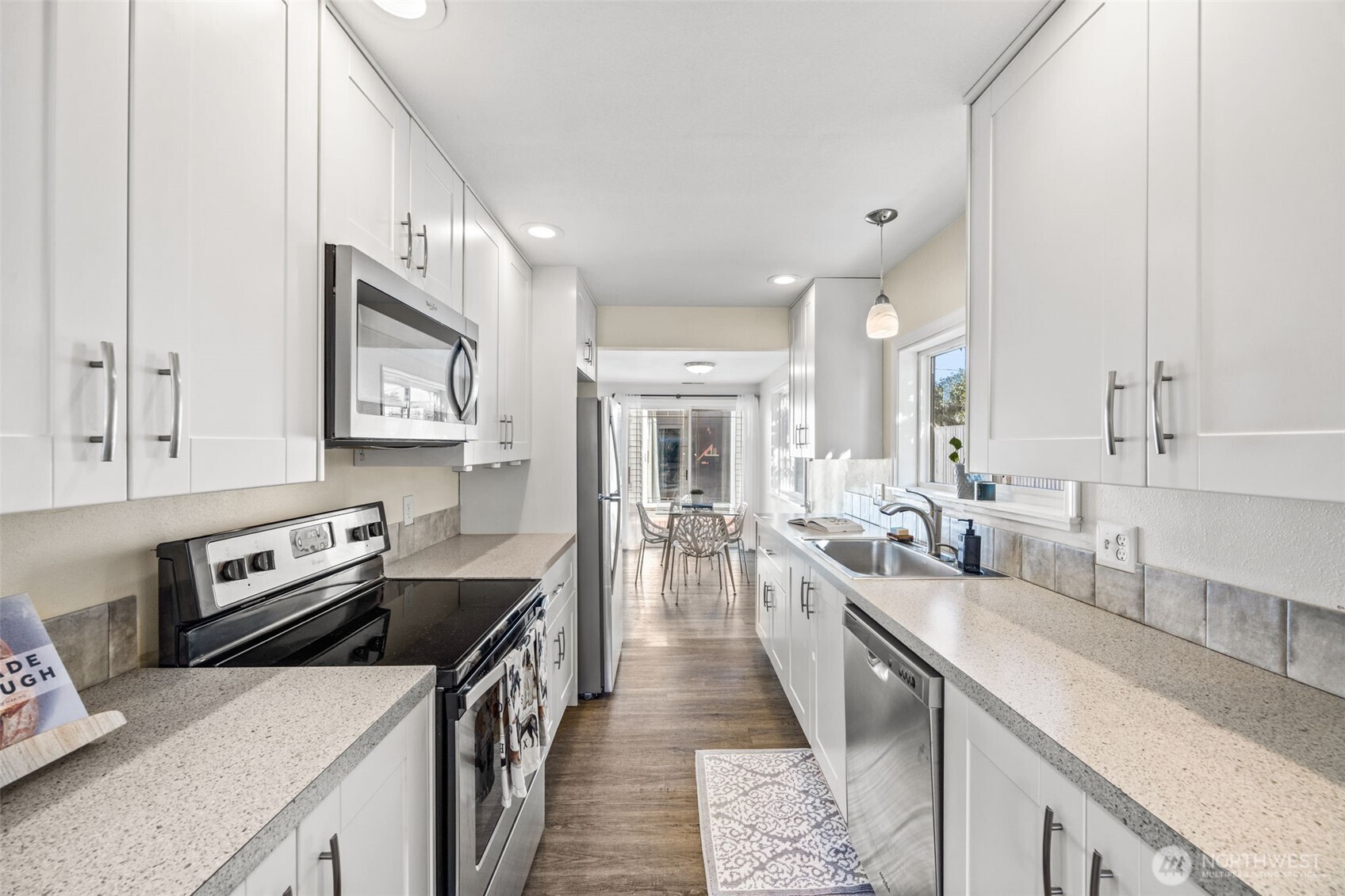 10332 Midvale Avenue N