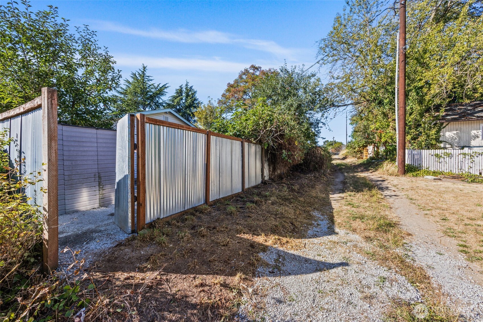 10332 Midvale Avenue N