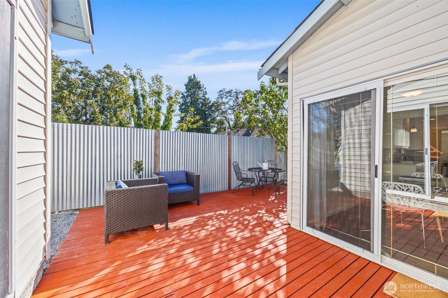 10332 Midvale Avenue N