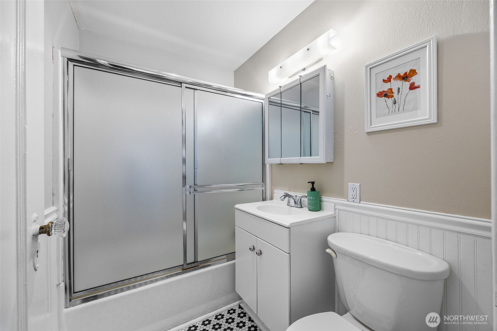 10332 Midvale Avenue N