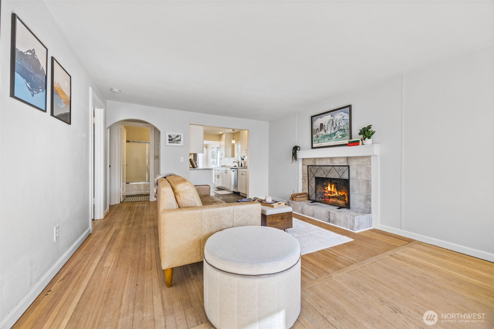 10332 Midvale Avenue N